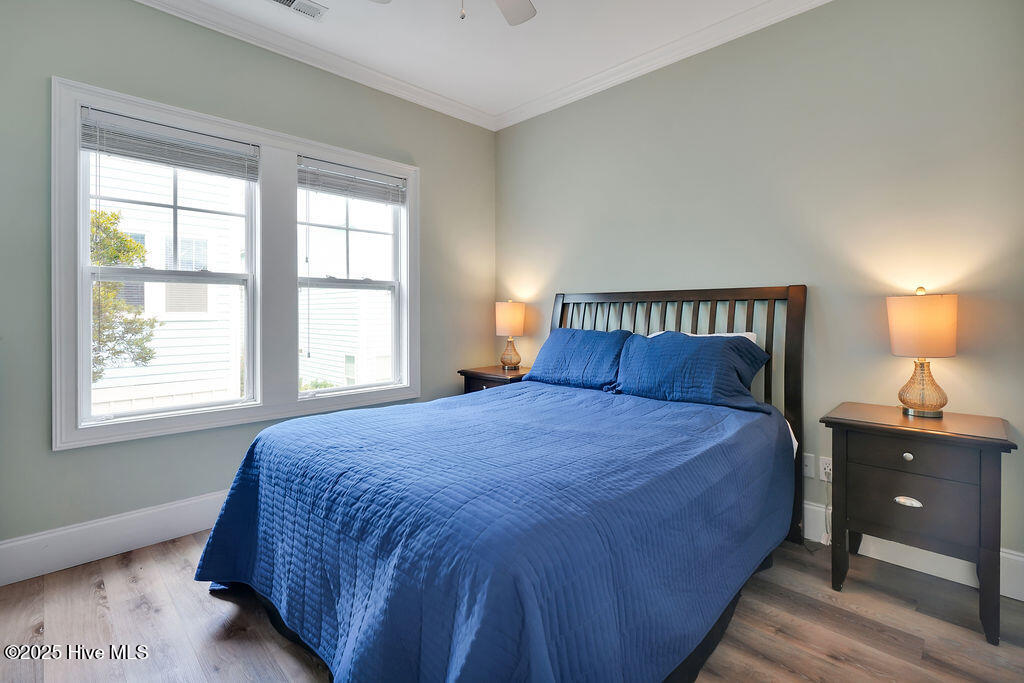 100531448 | Photo 13