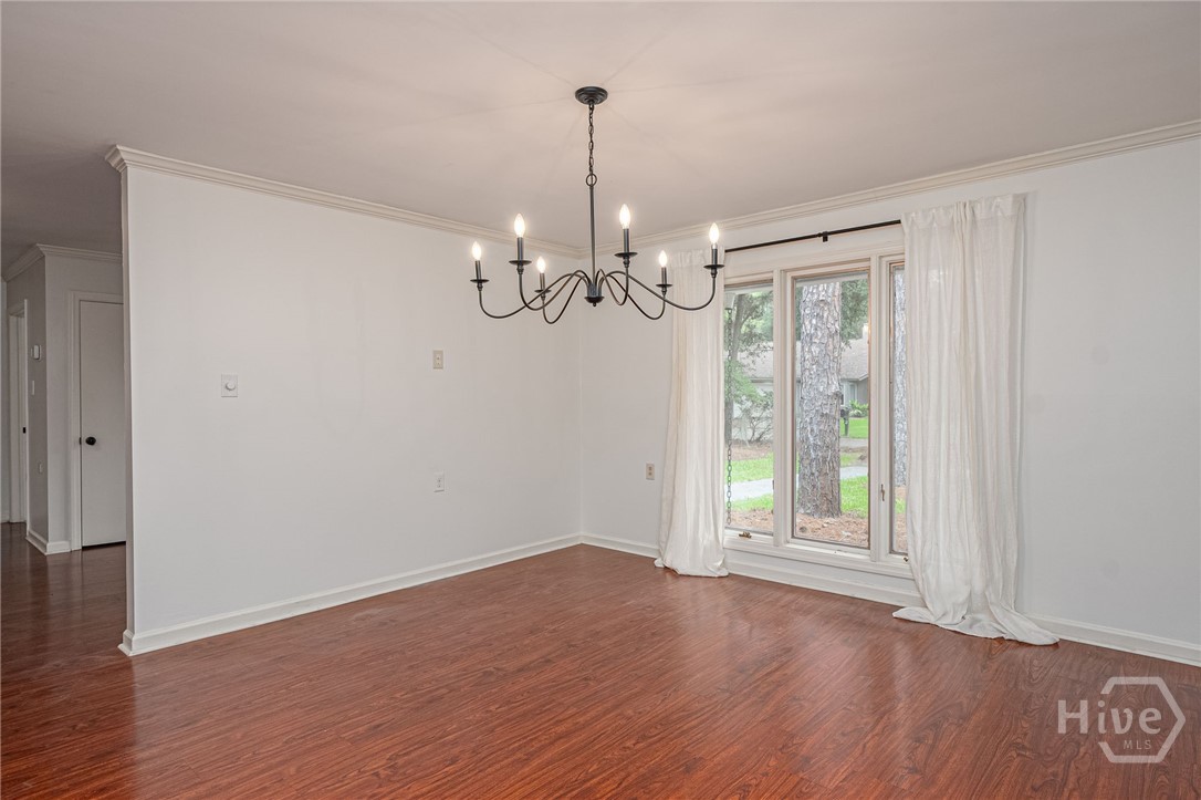 Photo 4 of Single family home for sale at 9 Bowline Ct, Savannah, GA 31411 | MLS# SA364561 | Listing updated on 2026-09-15