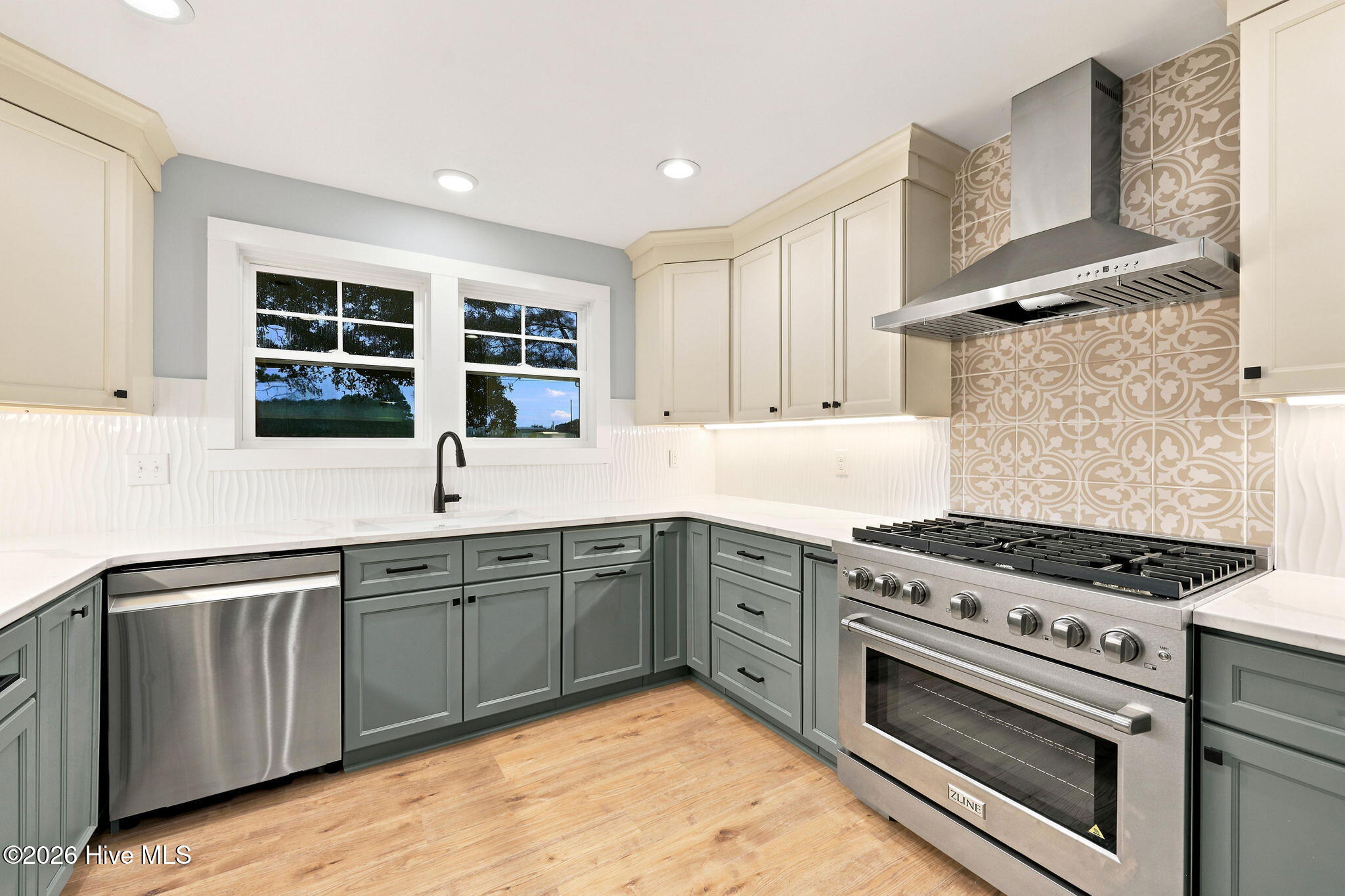 2609 Arendell Street,Morehead City