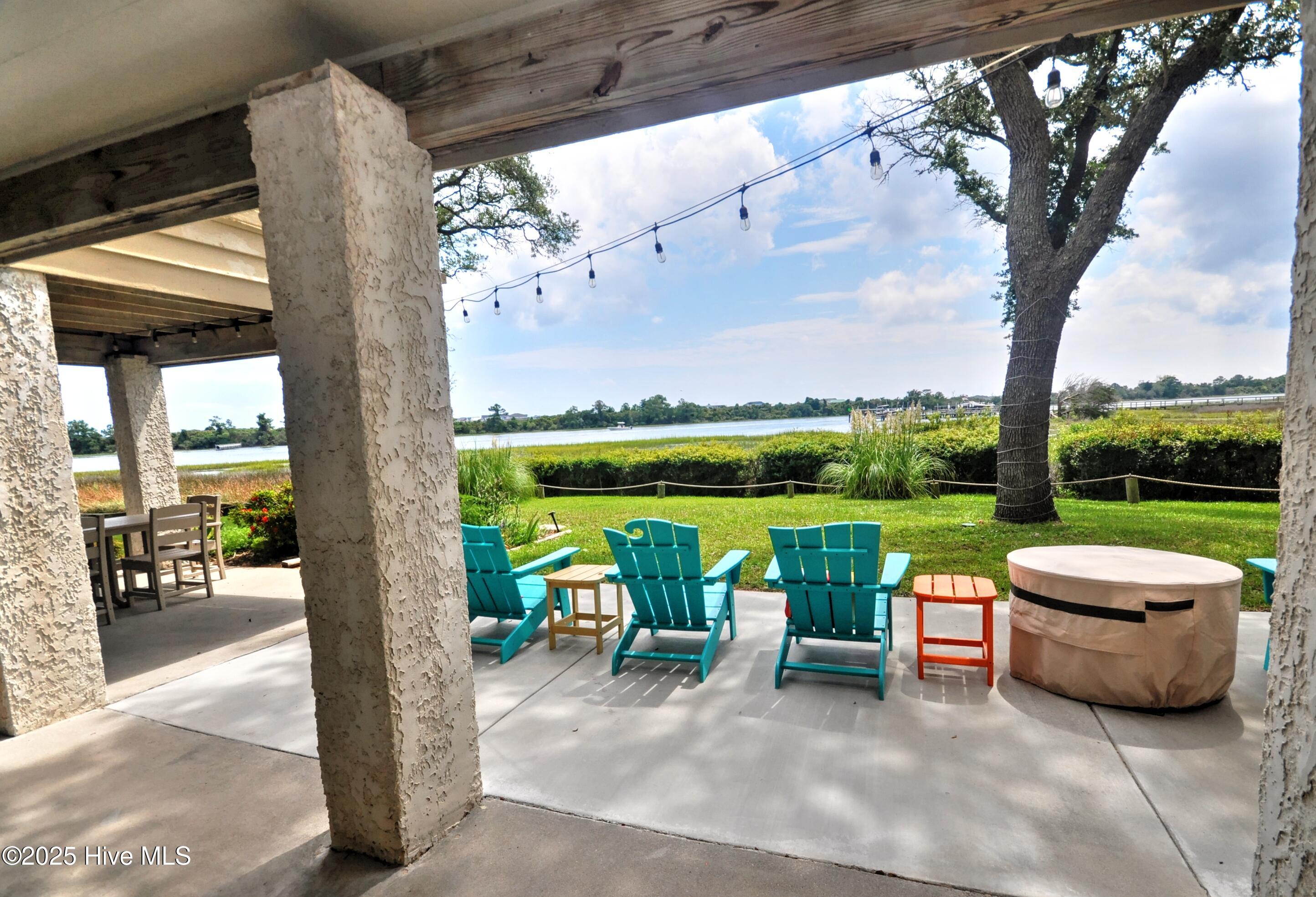 100526298 | Photo 42