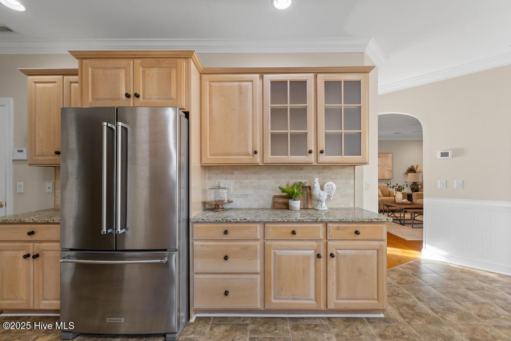 100516339 | Photo 25