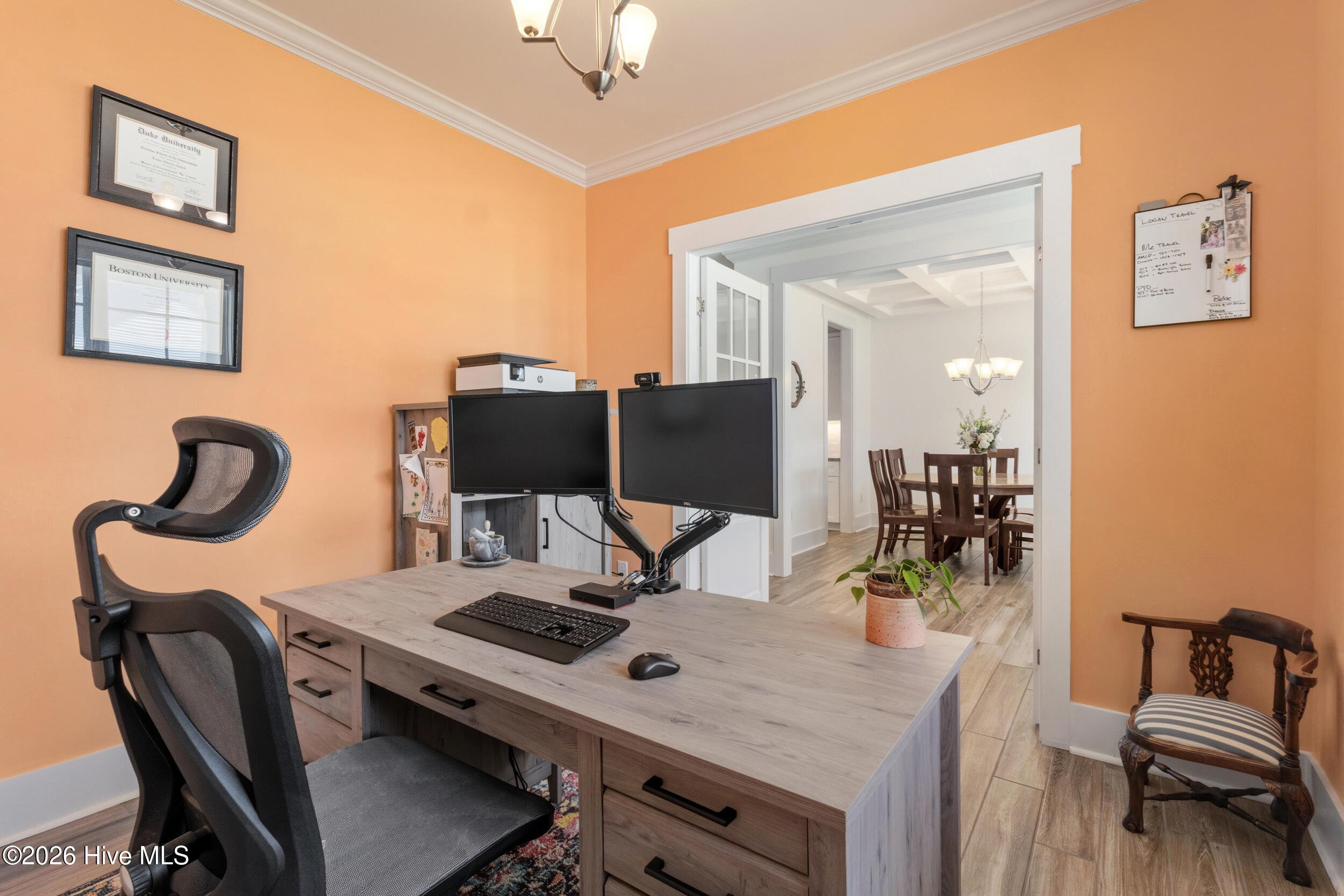 100564391 | Photo 16