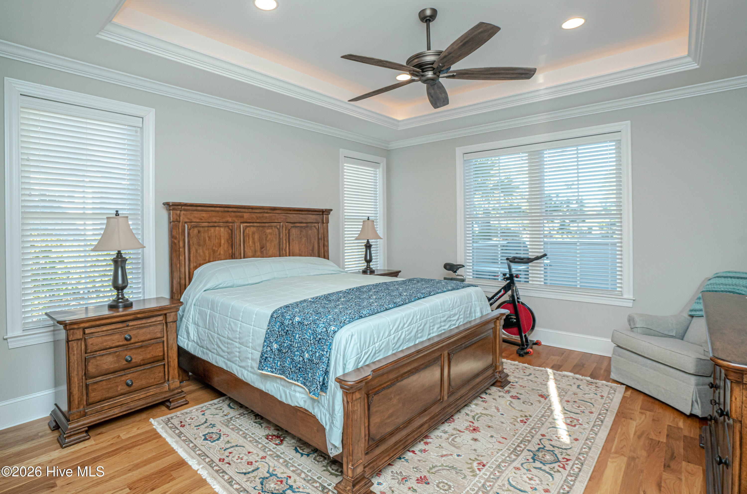 100550389 | Photo 39