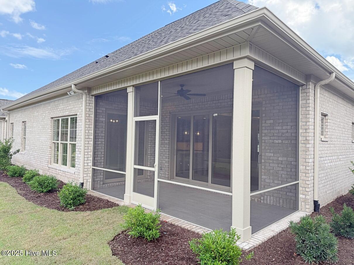 100513884 | Photo 48