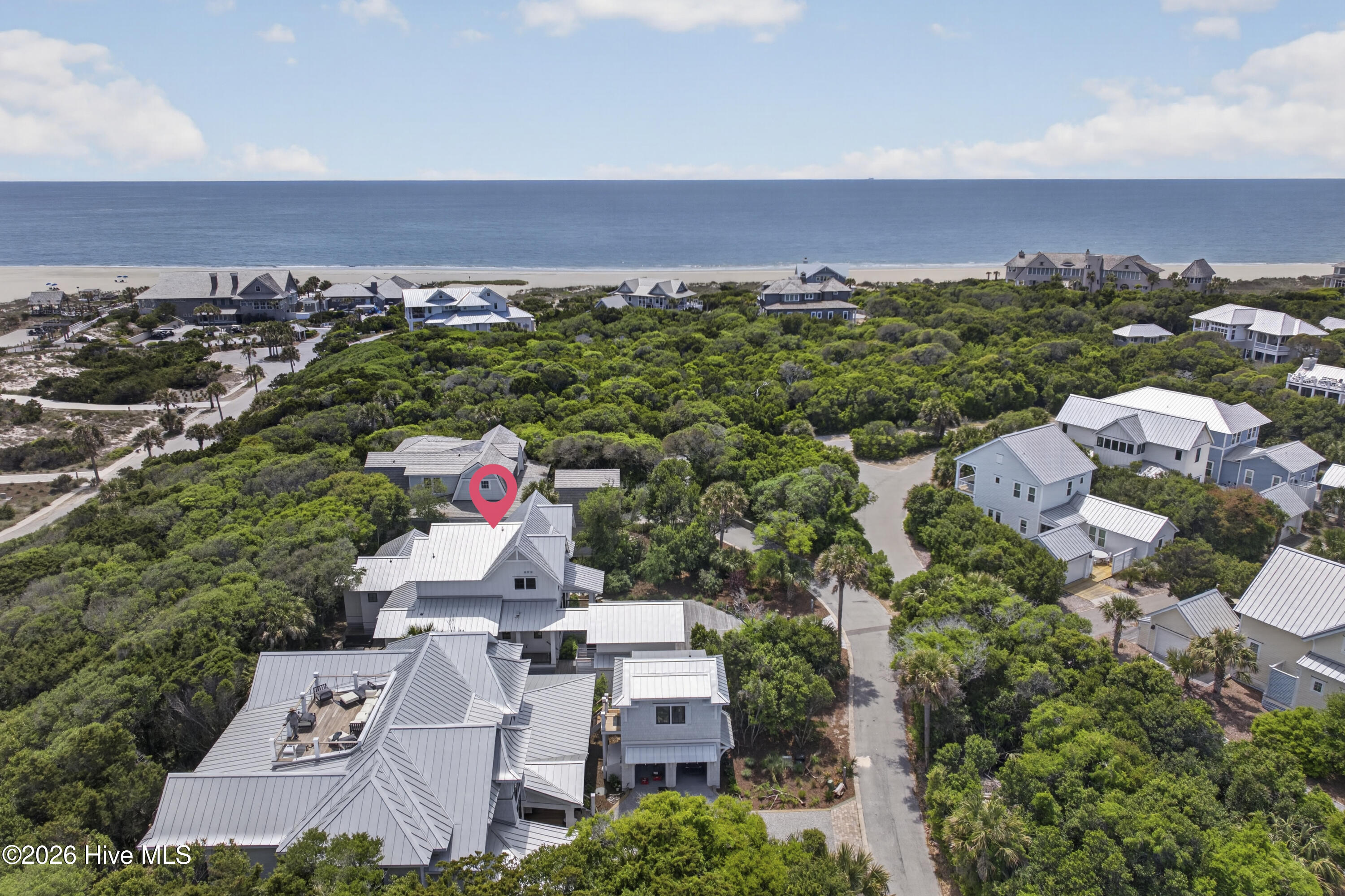 100566186 | Photo 84