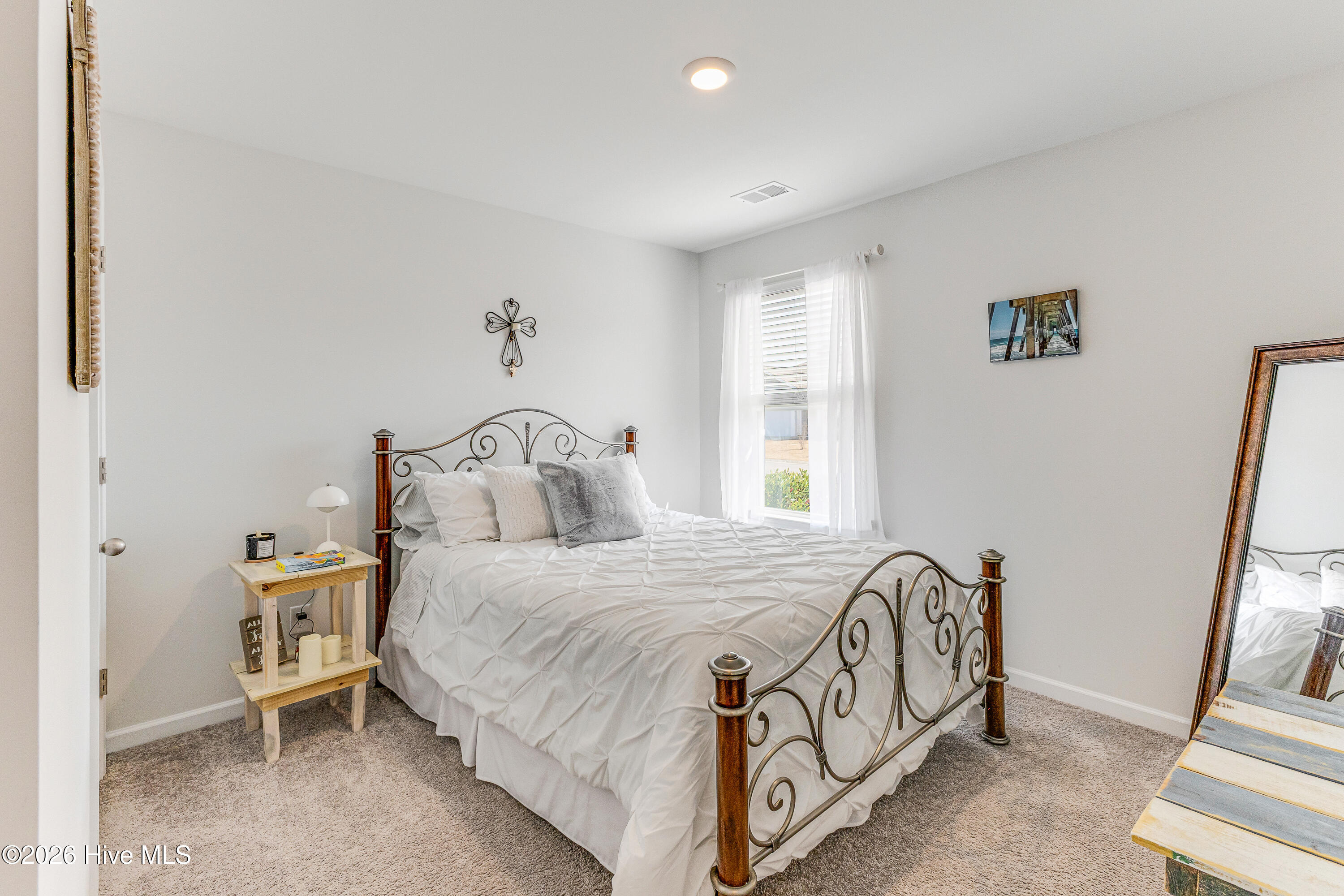 100559432 | Photo 26