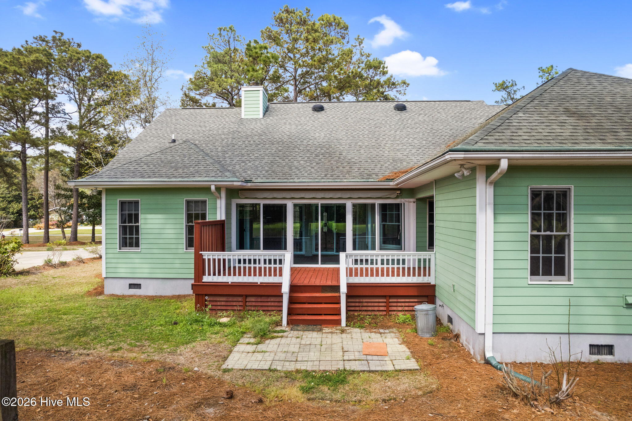 100559475 | Photo 50