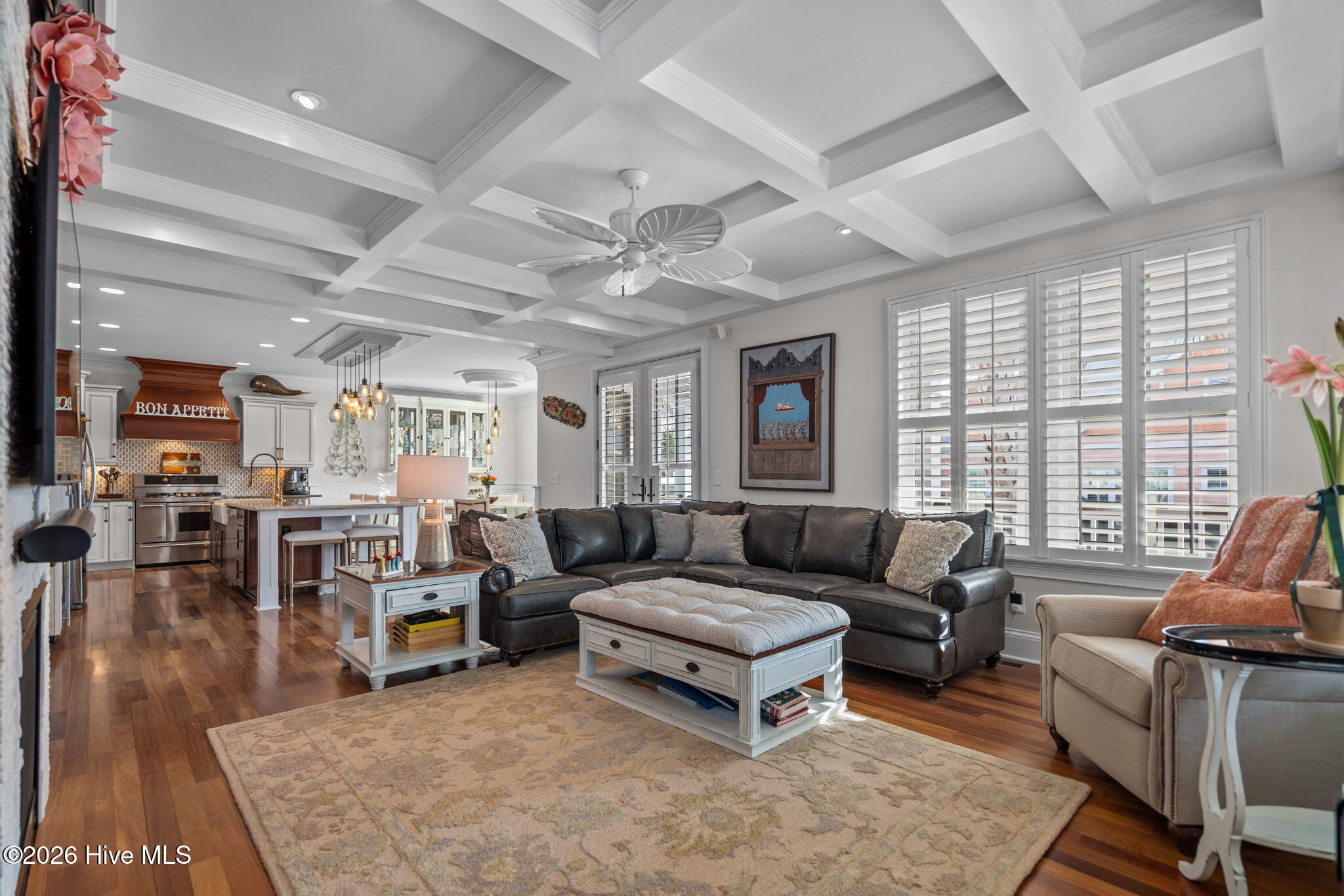 100551618 | Photo 24