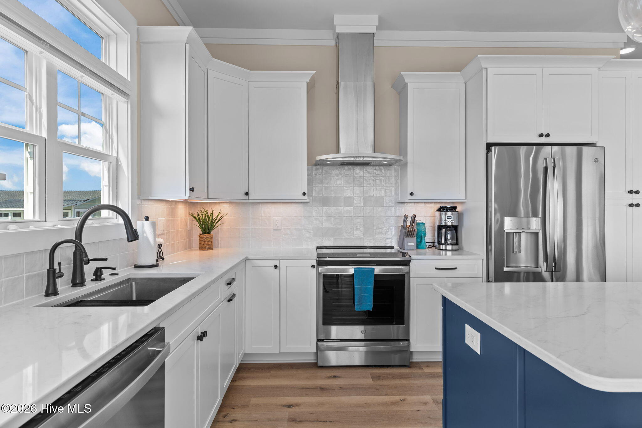 100559050 | Photo 24