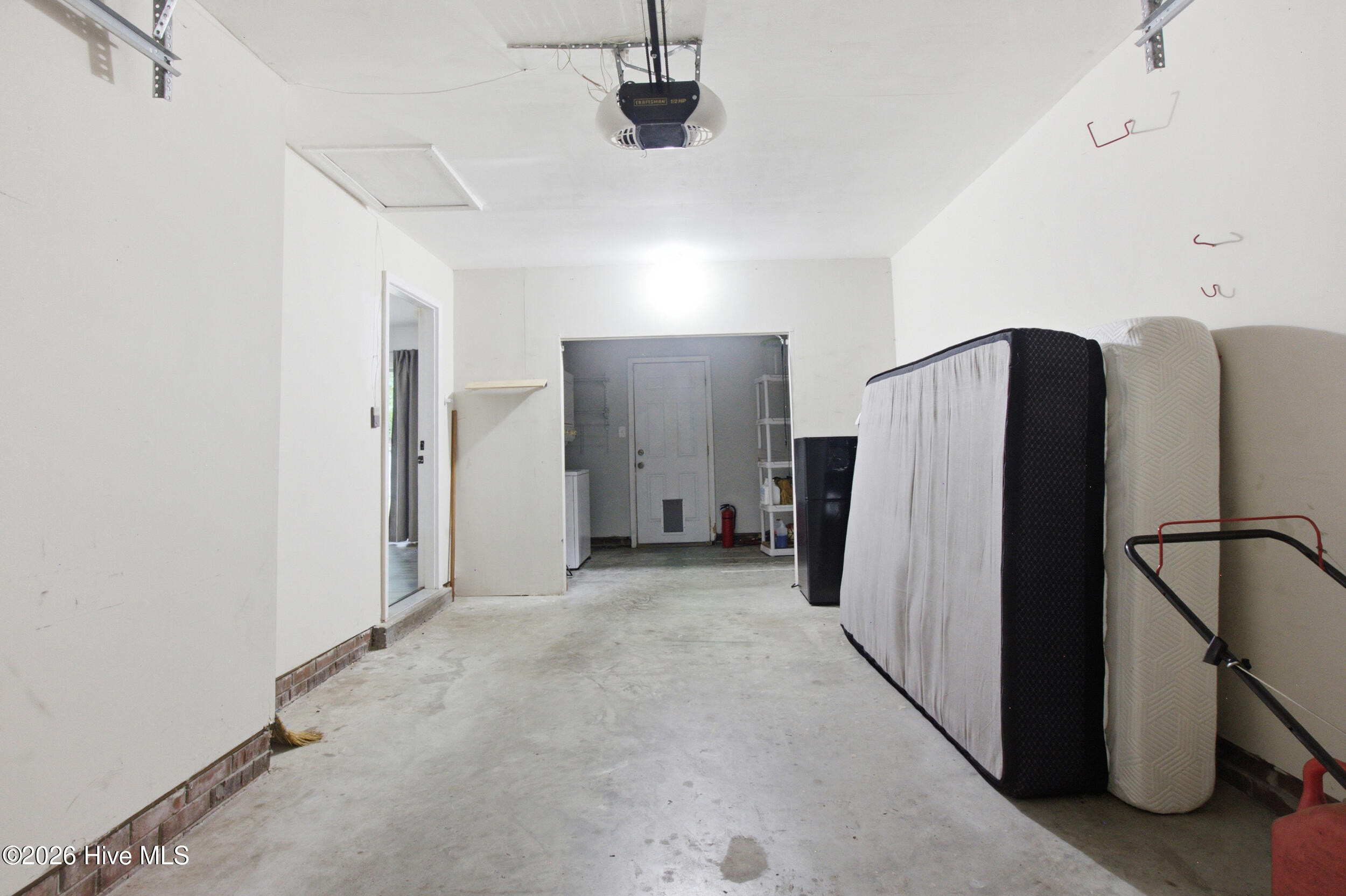 204 Rockledge 