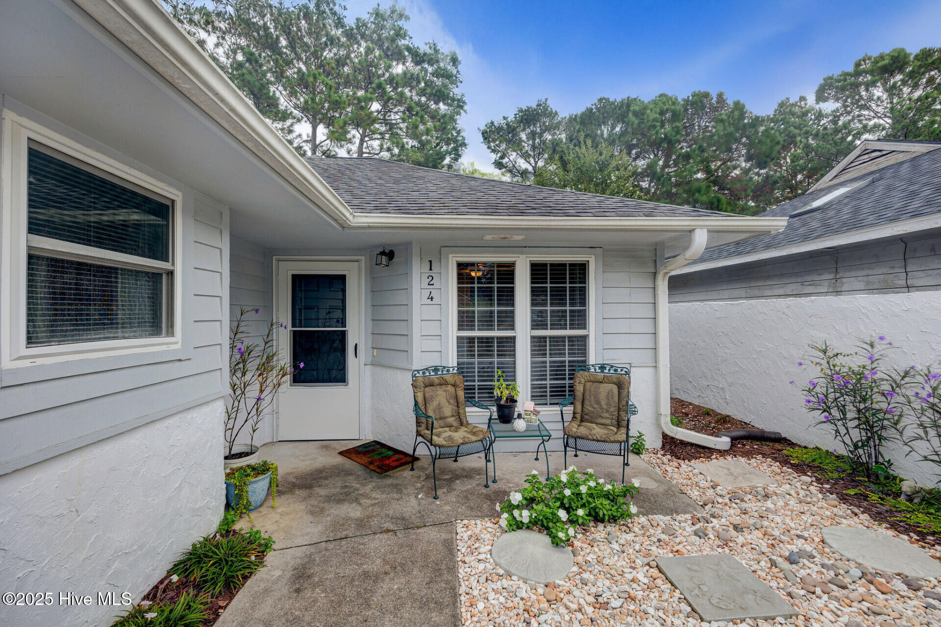 100533914 | Photo 23