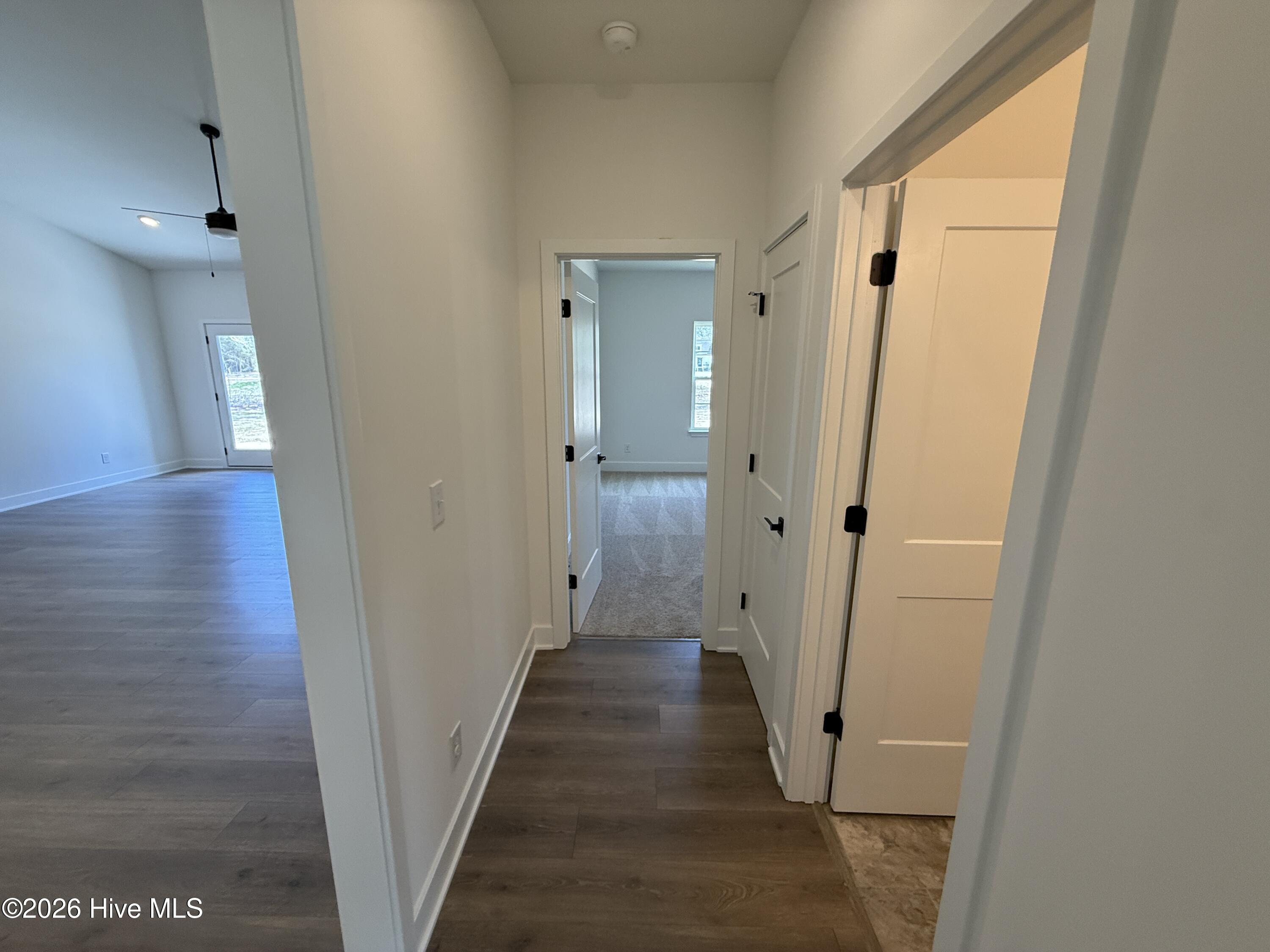 100551152 | Photo 25