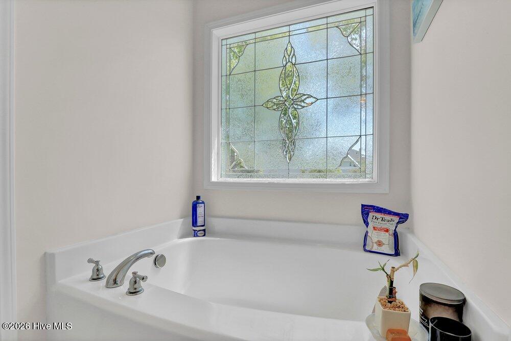 100566646 | Photo 17