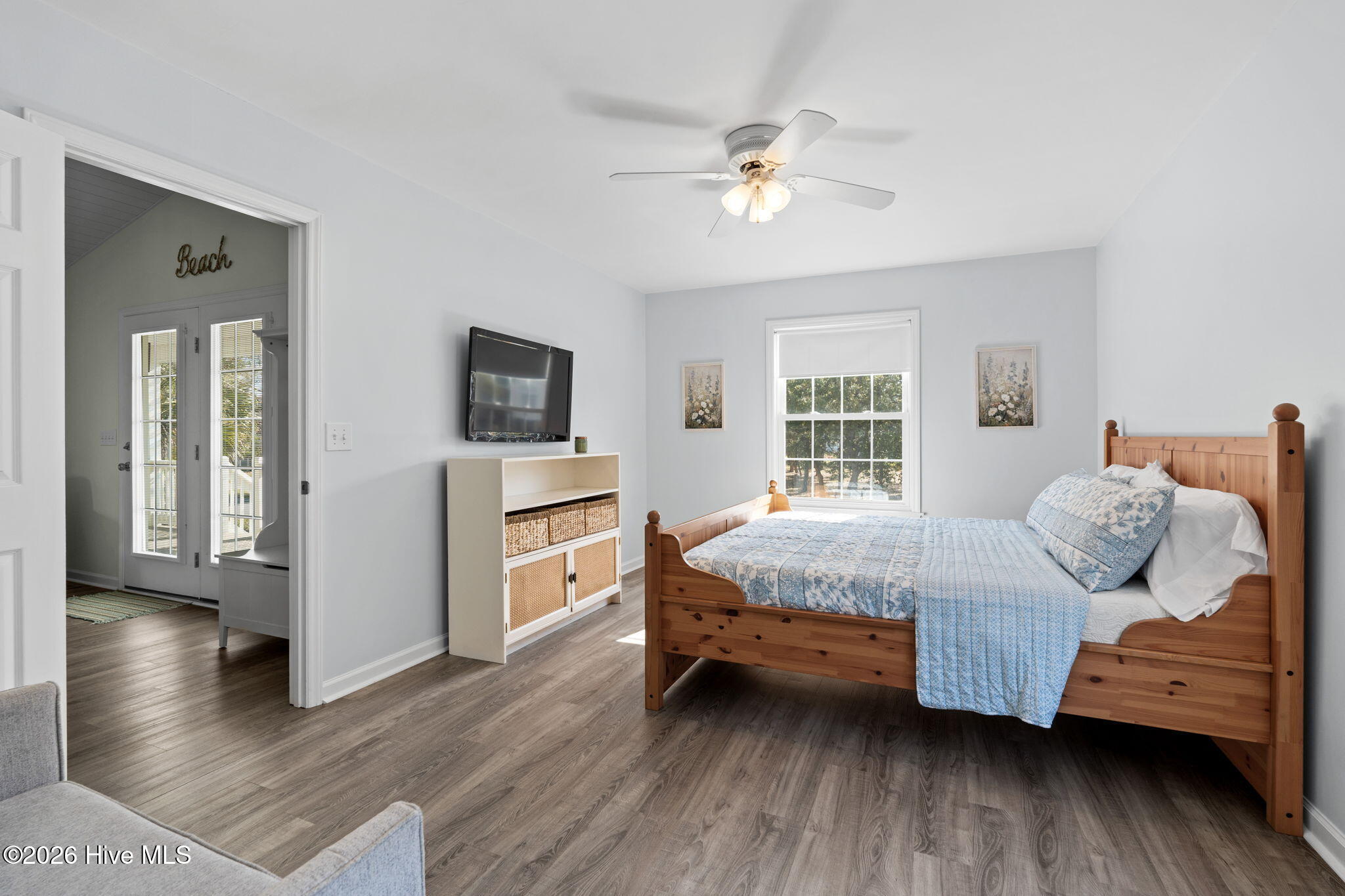 100553863 | Photo 19