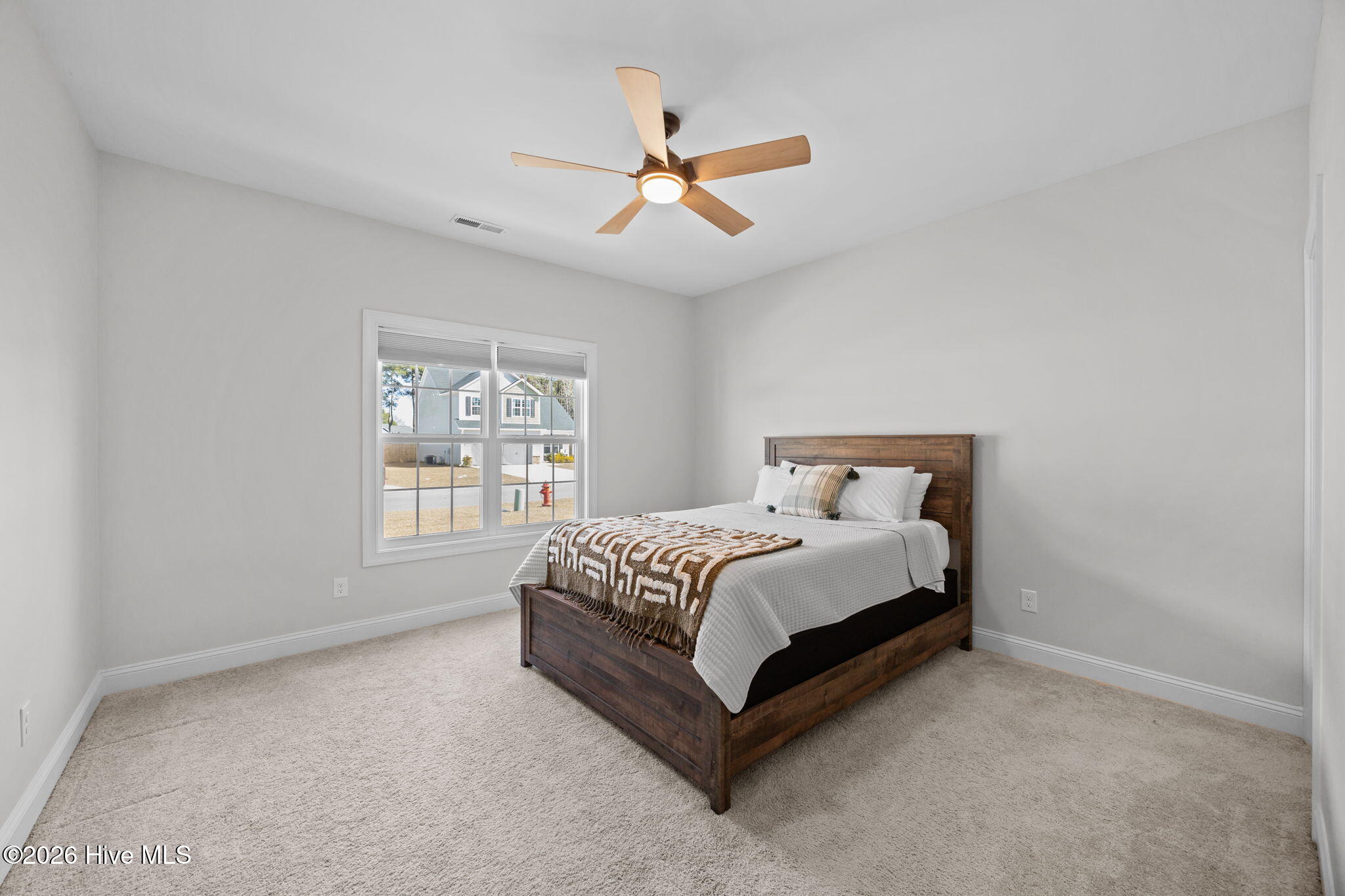 100556491 | Photo 33