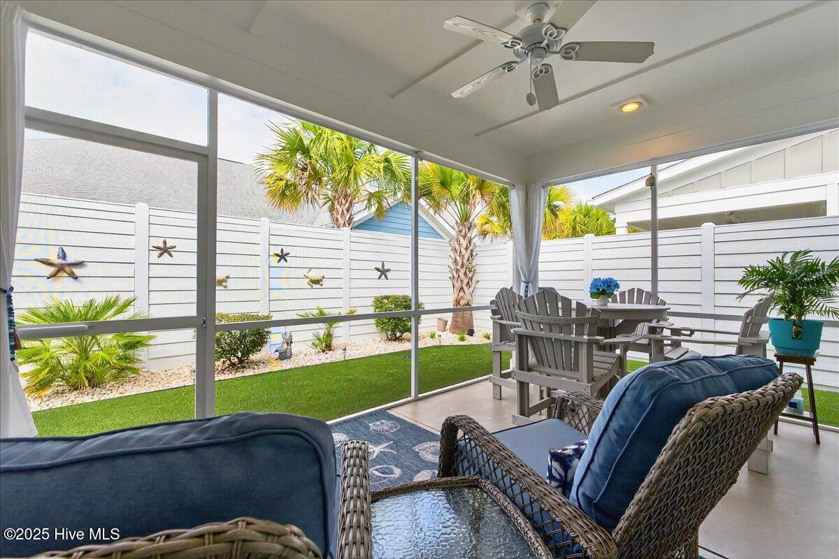 100524378 | Photo 44