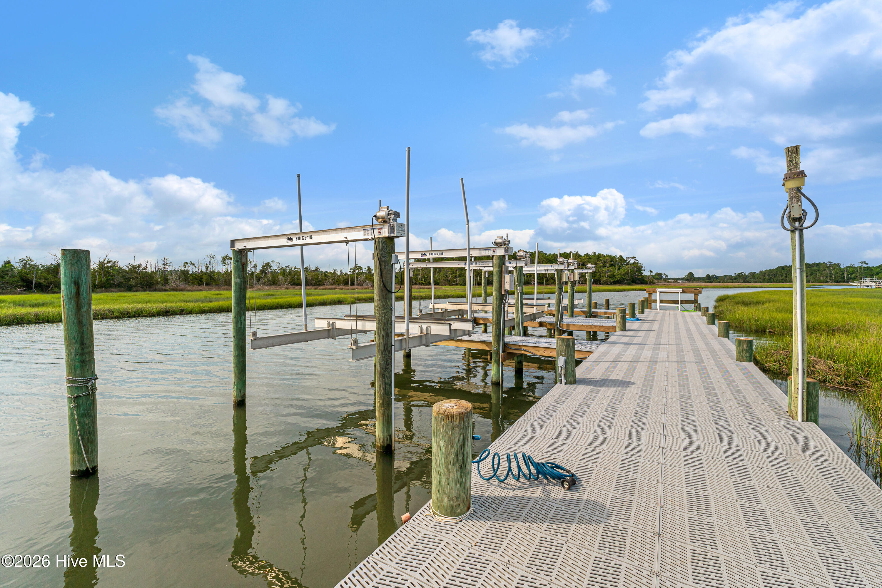 524 Shipmast Court & Slip #4,Beaufort