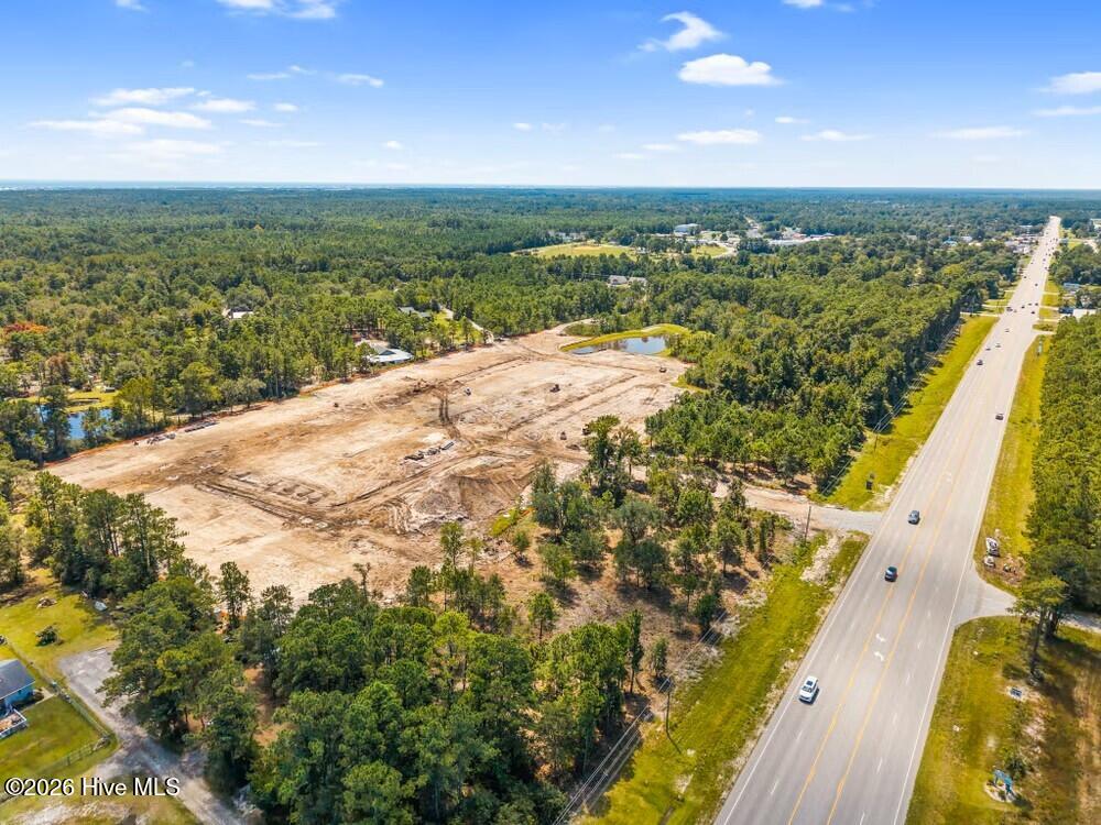 100560421 | Photo 21