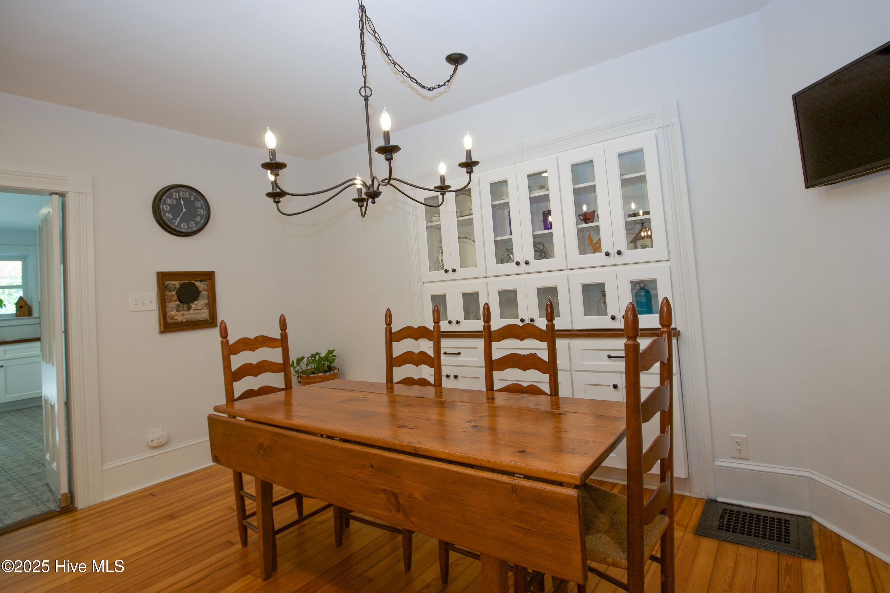 Homes for sale in Southern Pines, NC | 280 W Connecticut Ave, Southern Pines, NC 28387 | MLS# 100552733