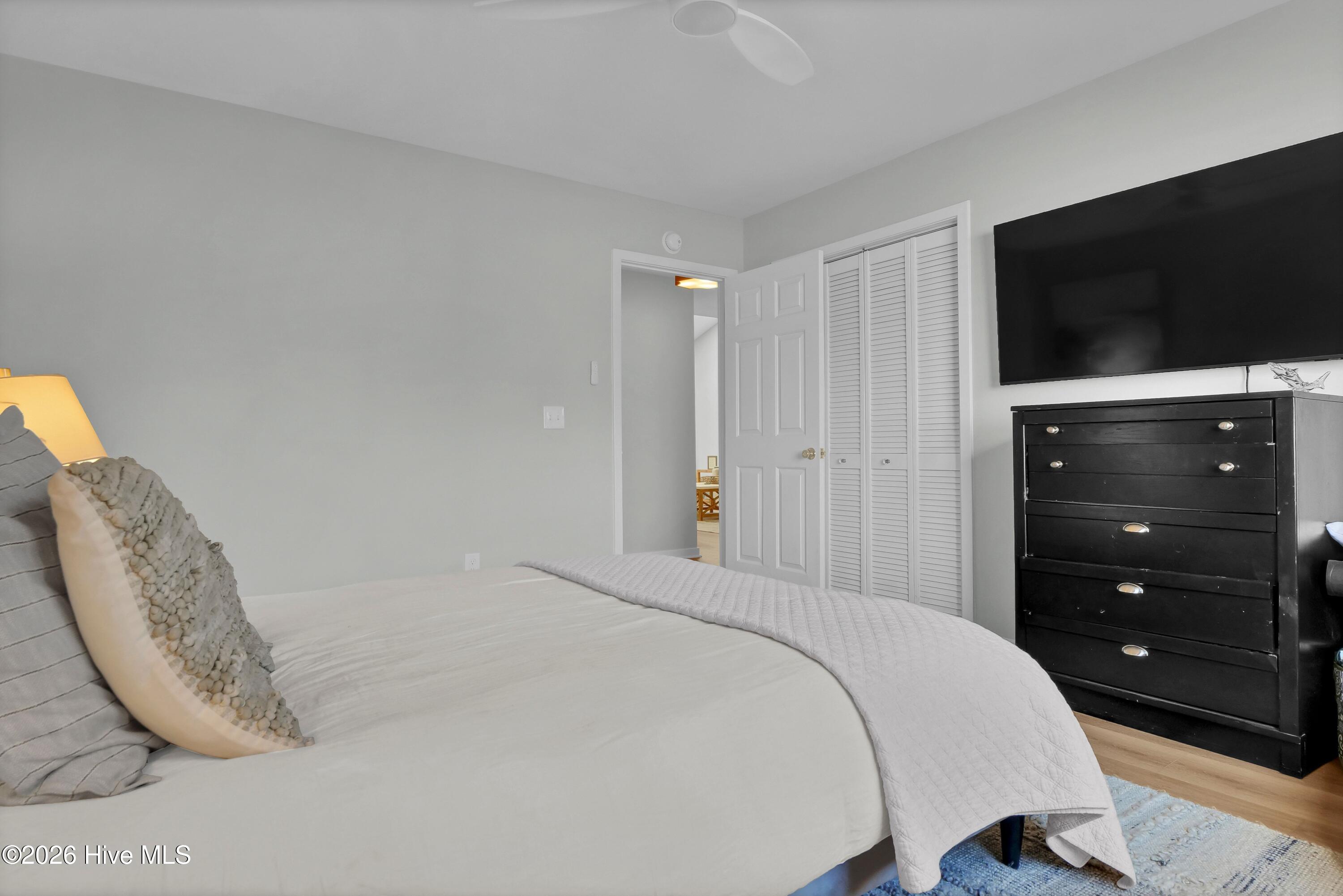 100562234 | Photo 21