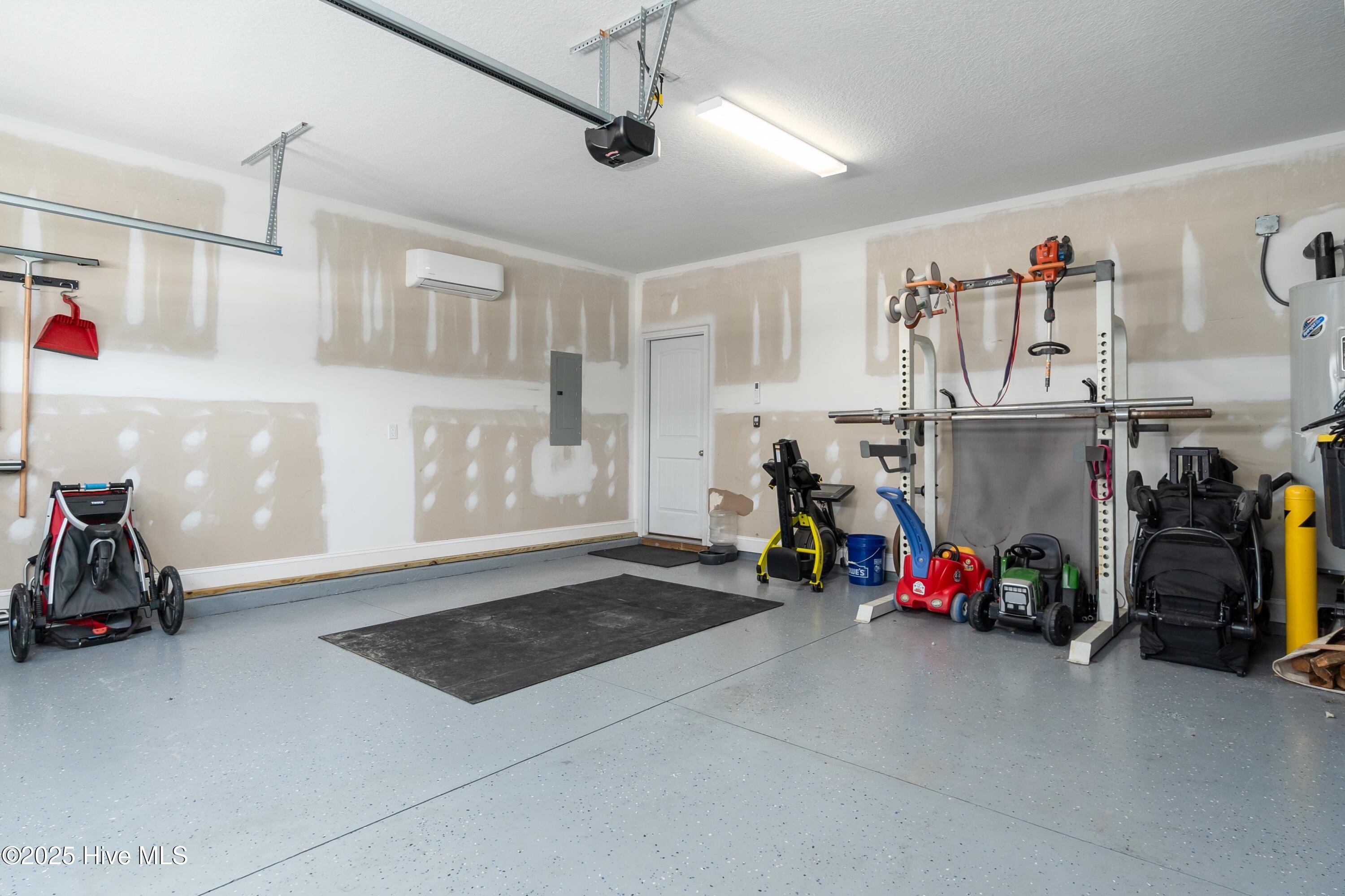 100502519 | Photo 43