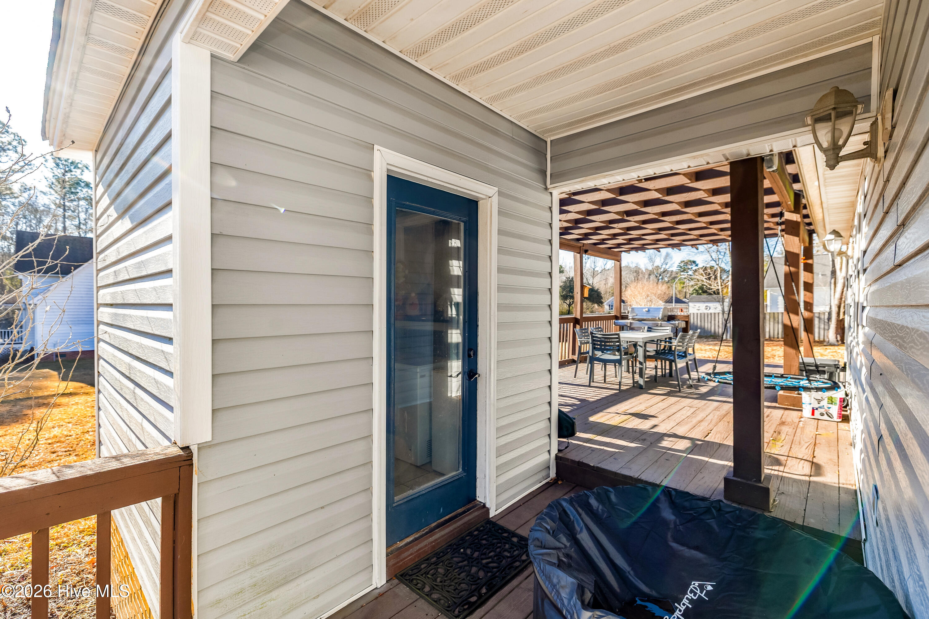 100555123 | Photo 32