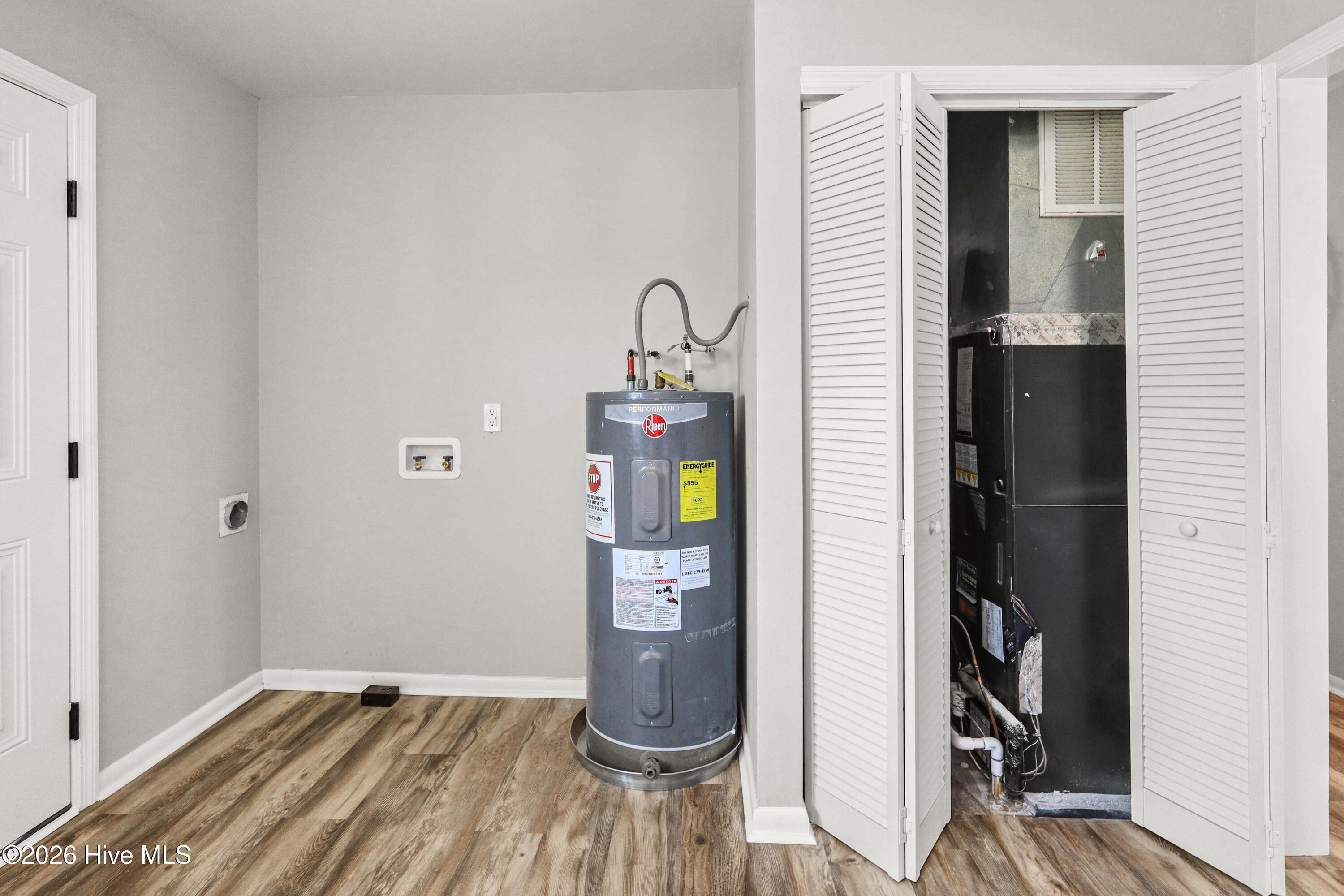 100562432 | Photo 17