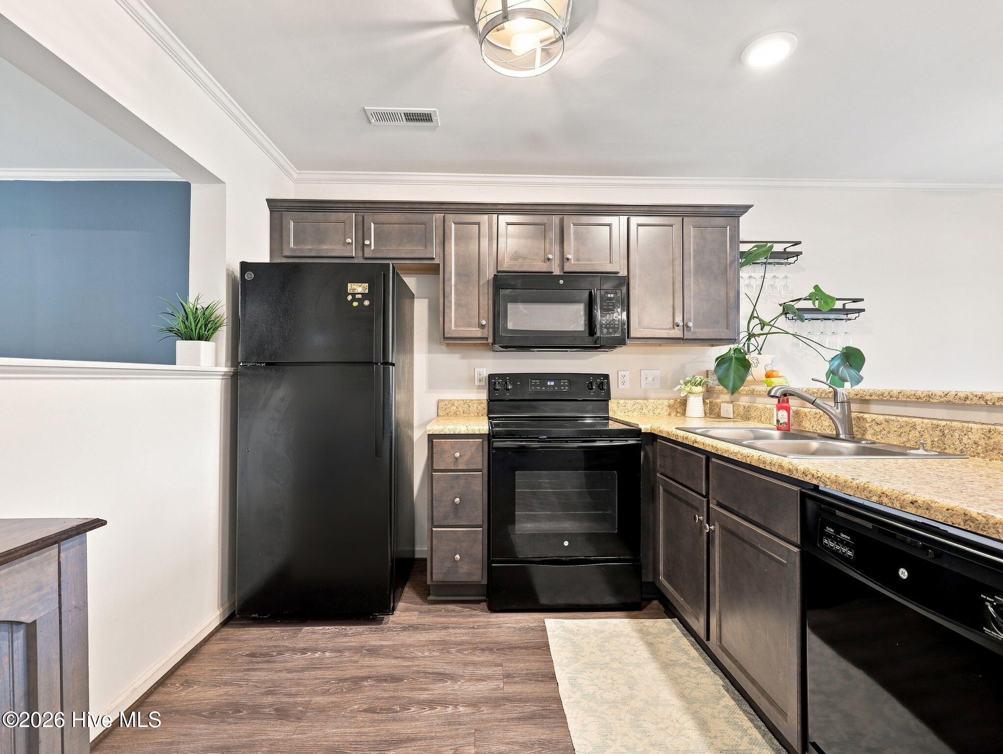243 Boyington Place Road,Midway Park