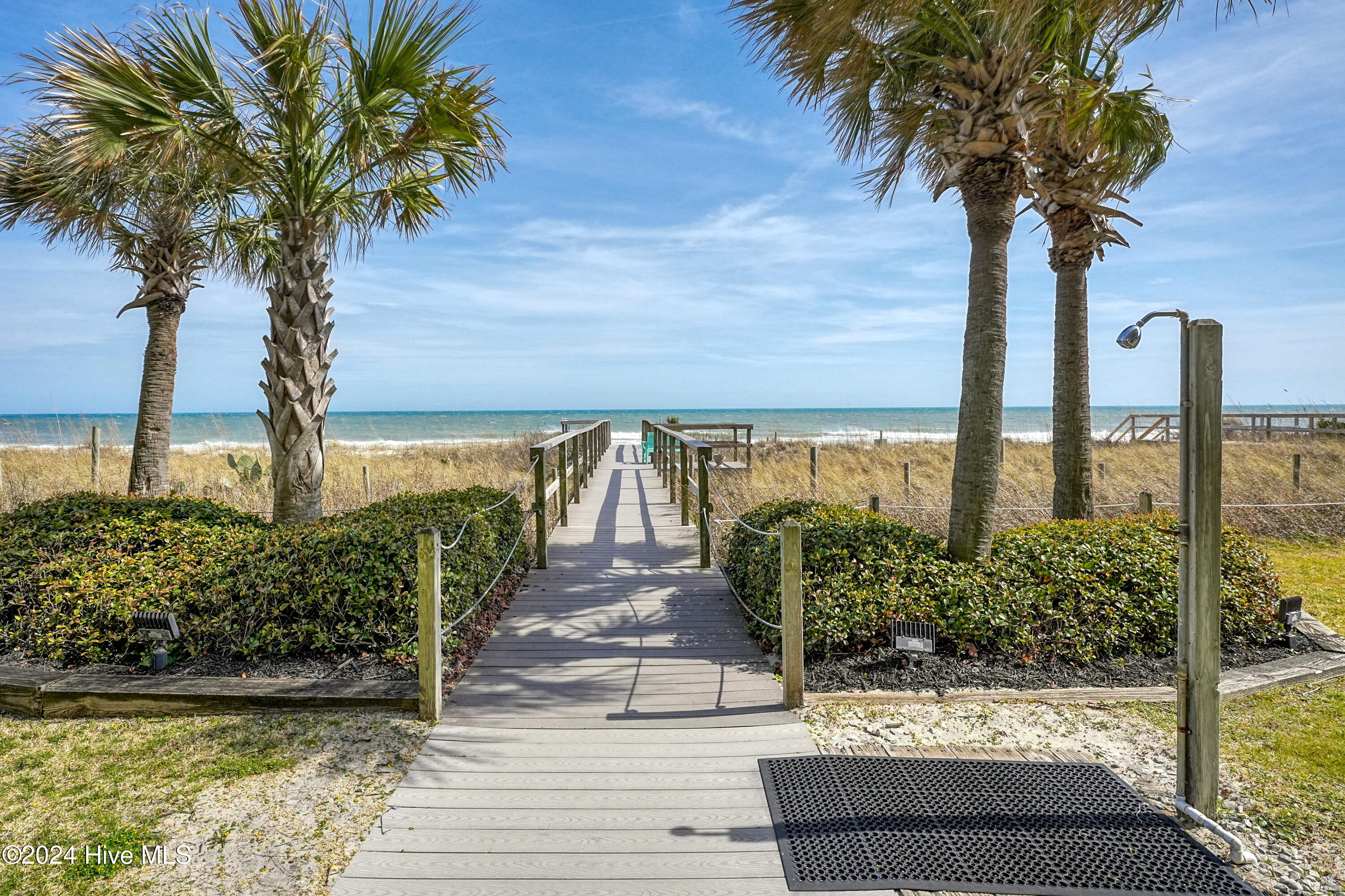 1615 Lake Park Boulevard S, Carolina Beach, NC 28428 – photo 20: 23-SkyVue_A7404587_90