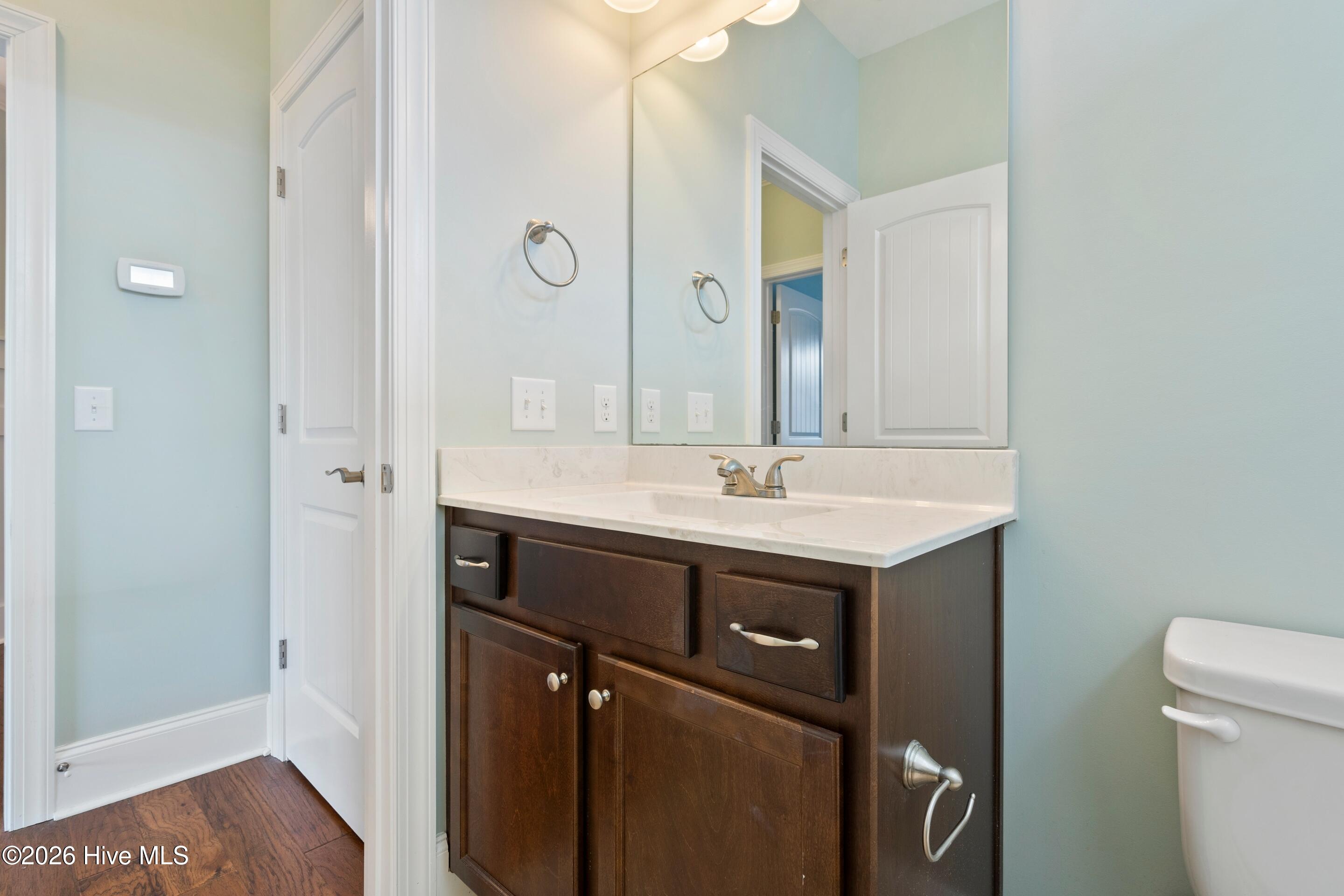 100547652 | Photo 28