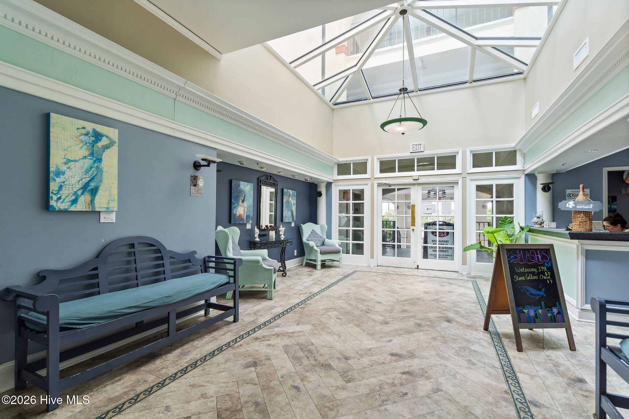 100564171 | Photo 43