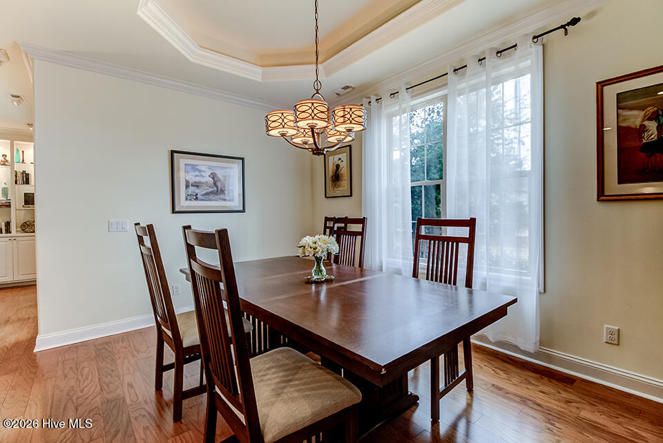 100548216 | Photo 15