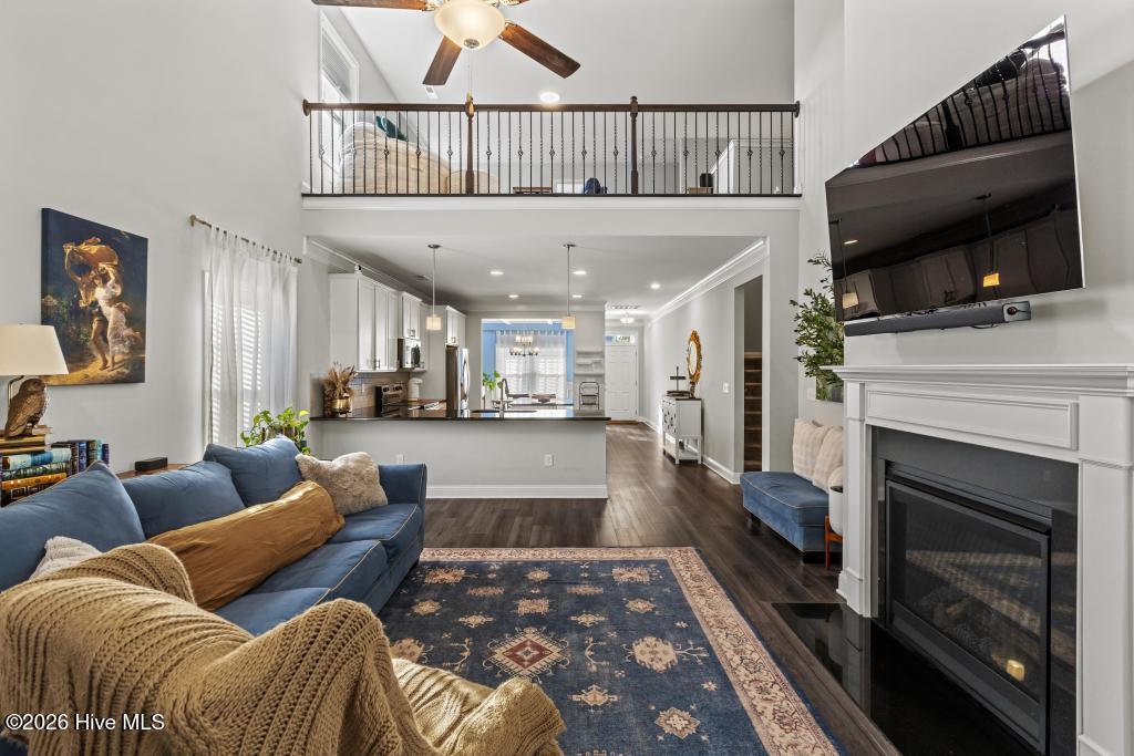 100554111 | Photo 14