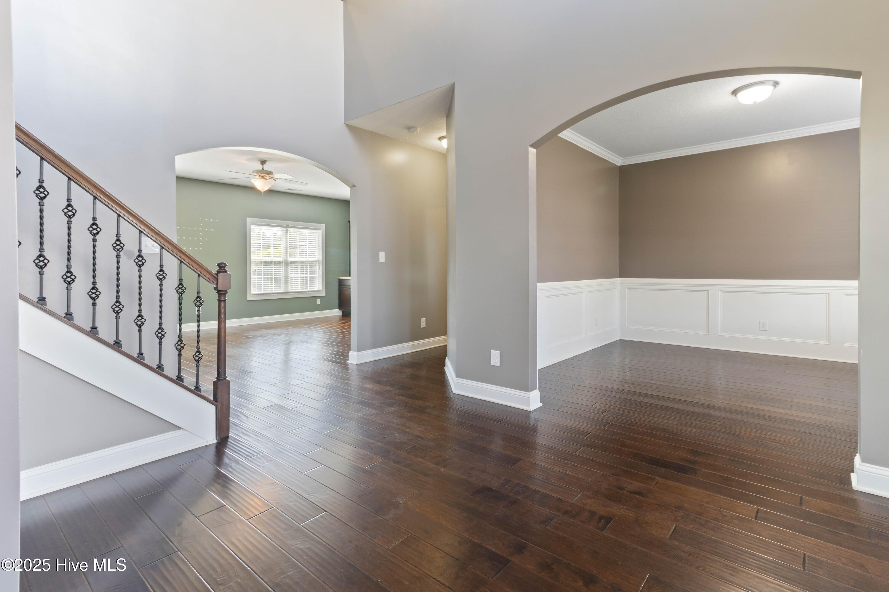 100528523 | Photo 12