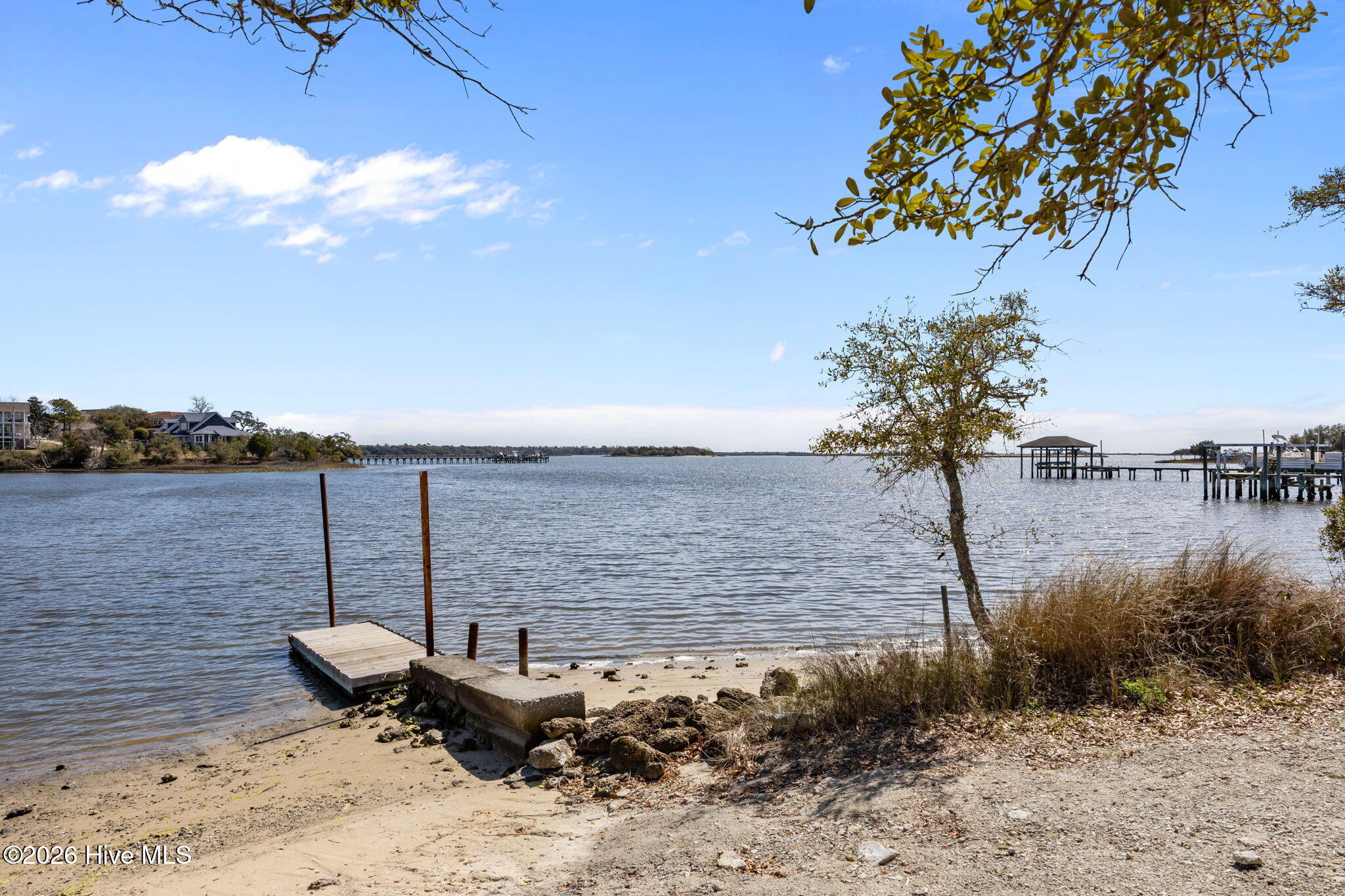 100561544 | Photo 17