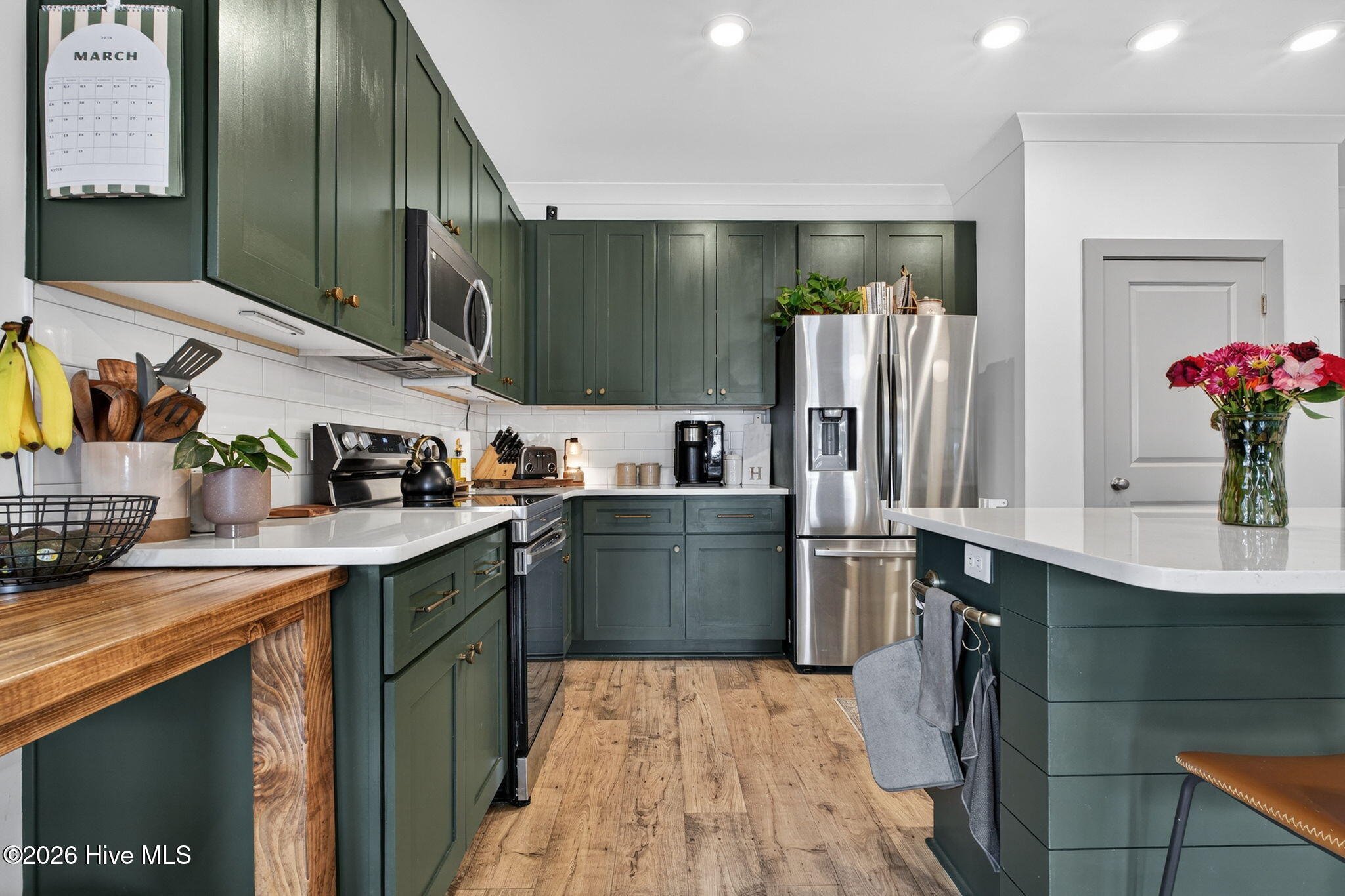 100559815 | Photo 15