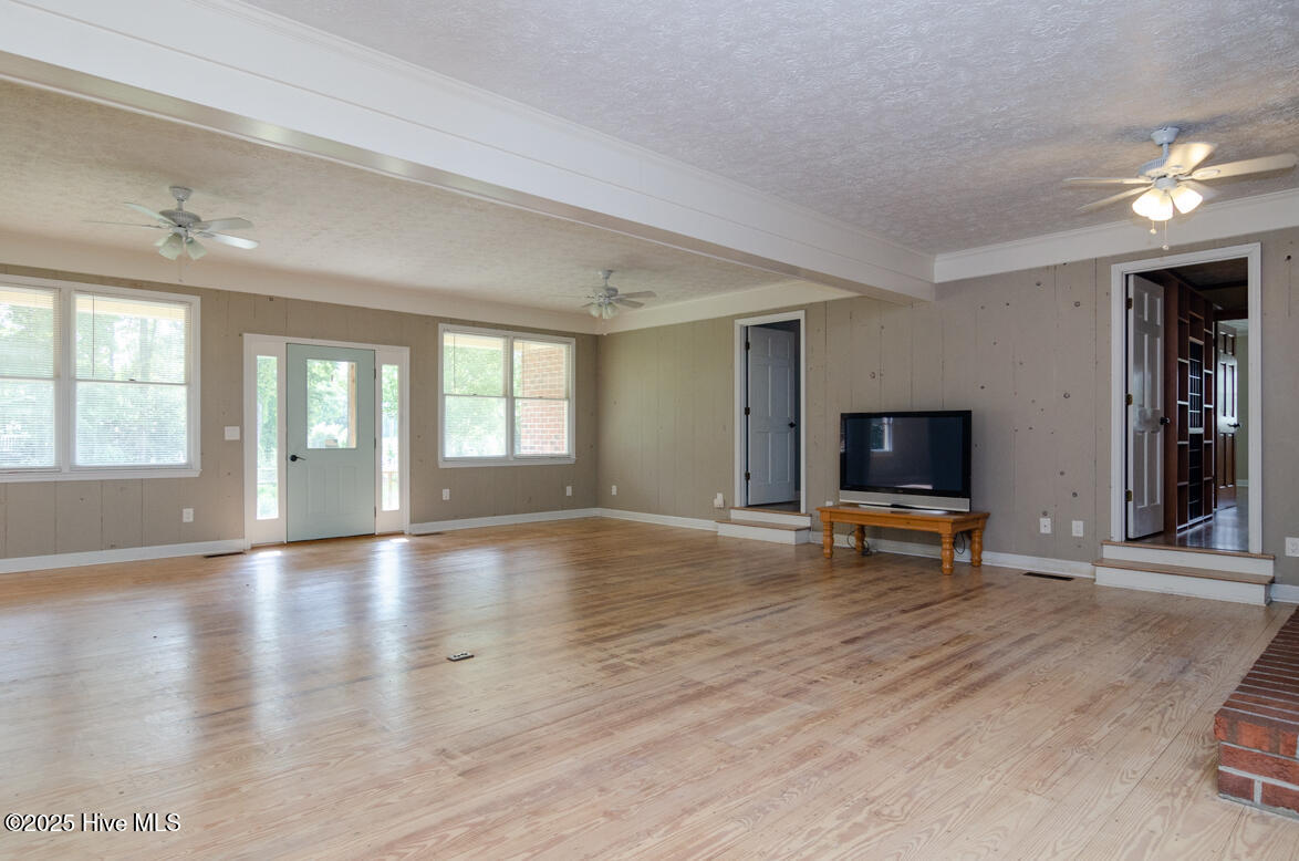 100511251 | Photo 12