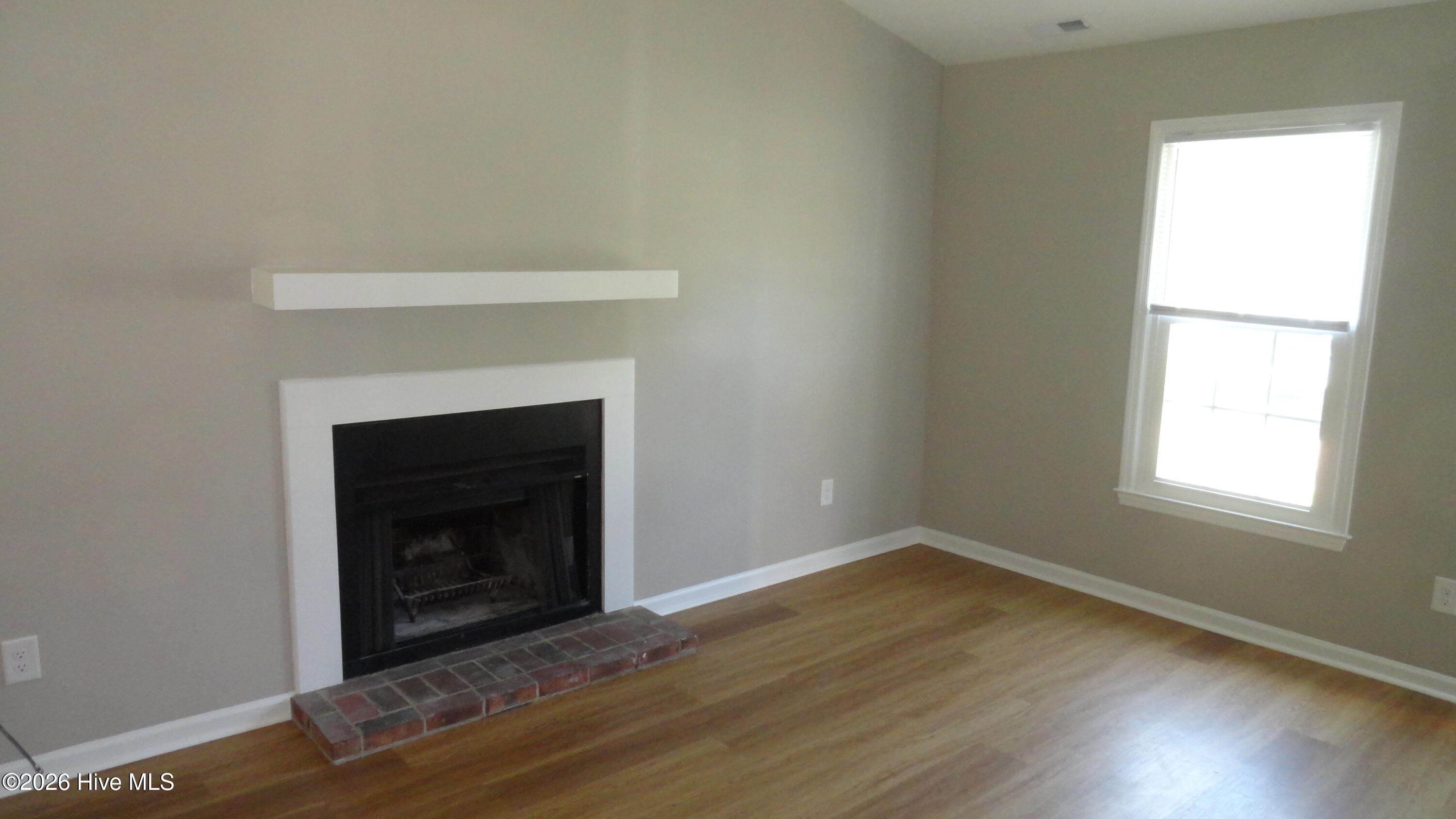 152 Twin Wood 
