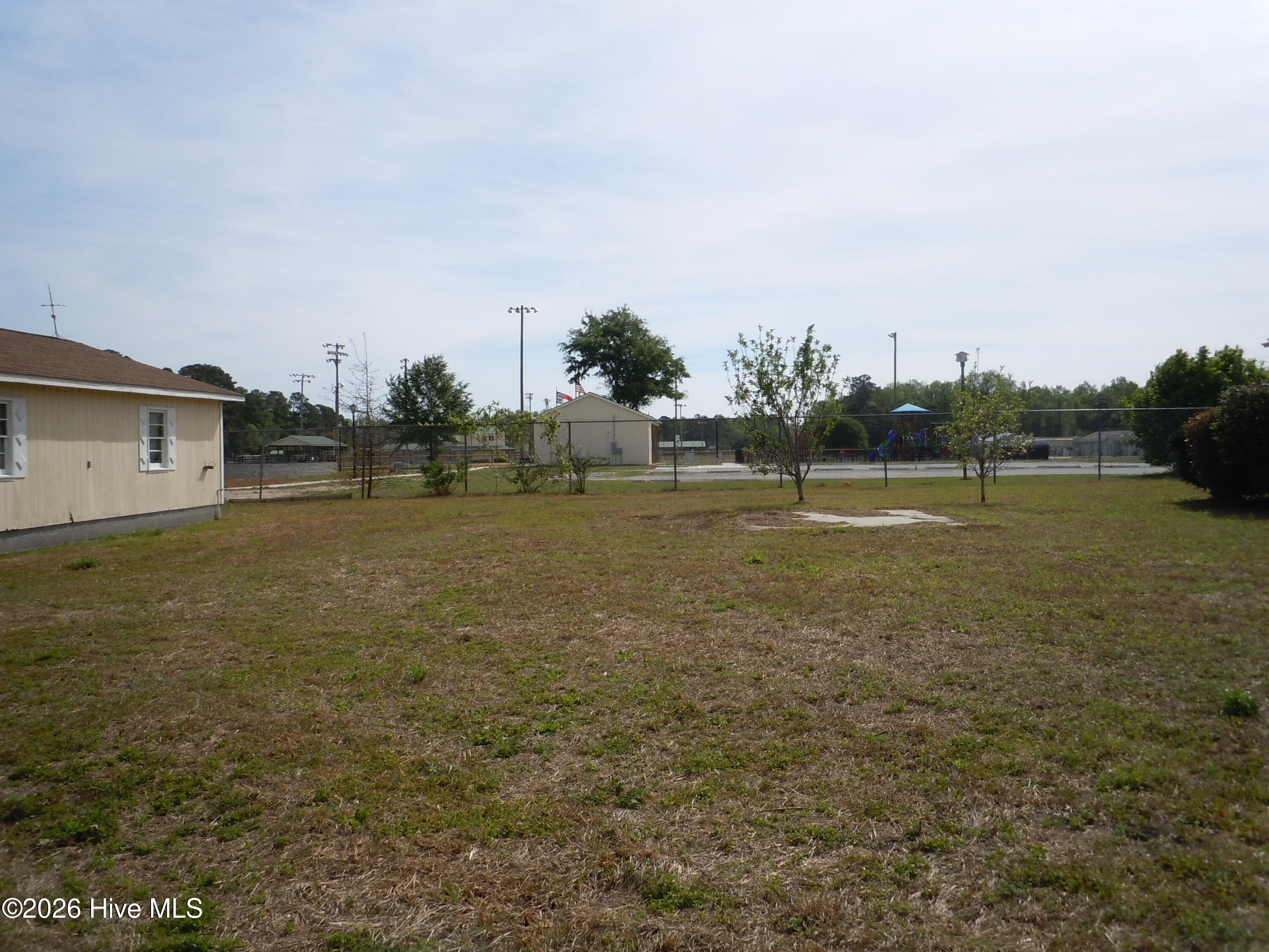 100565752 | Photo 58