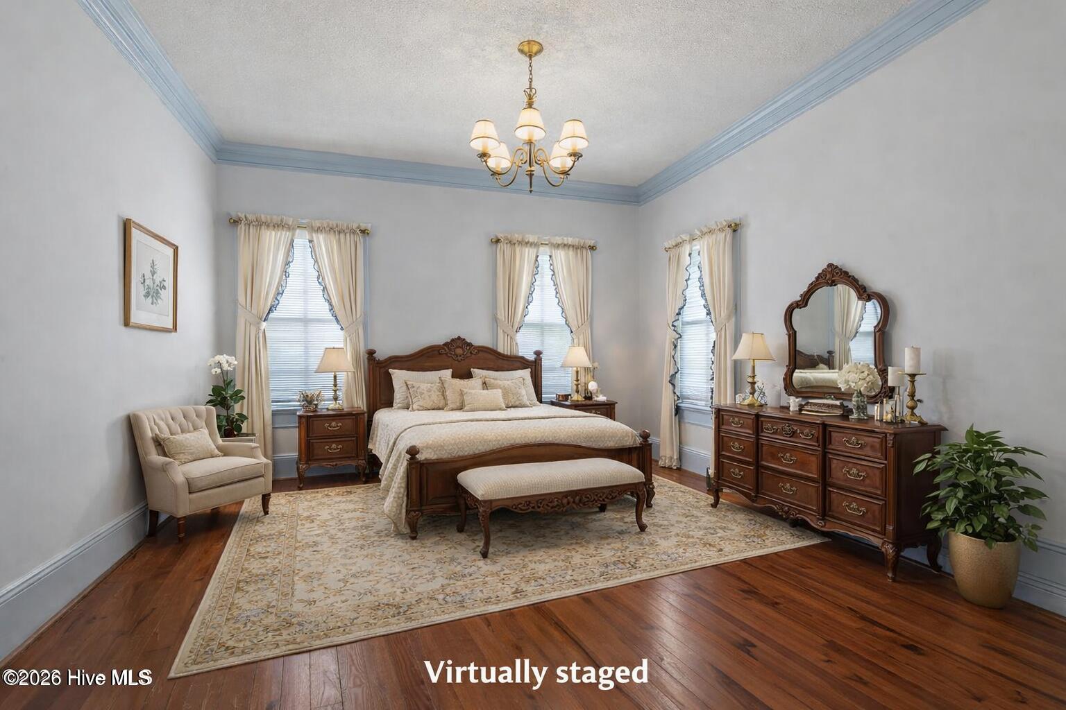 100566206 | Photo 20