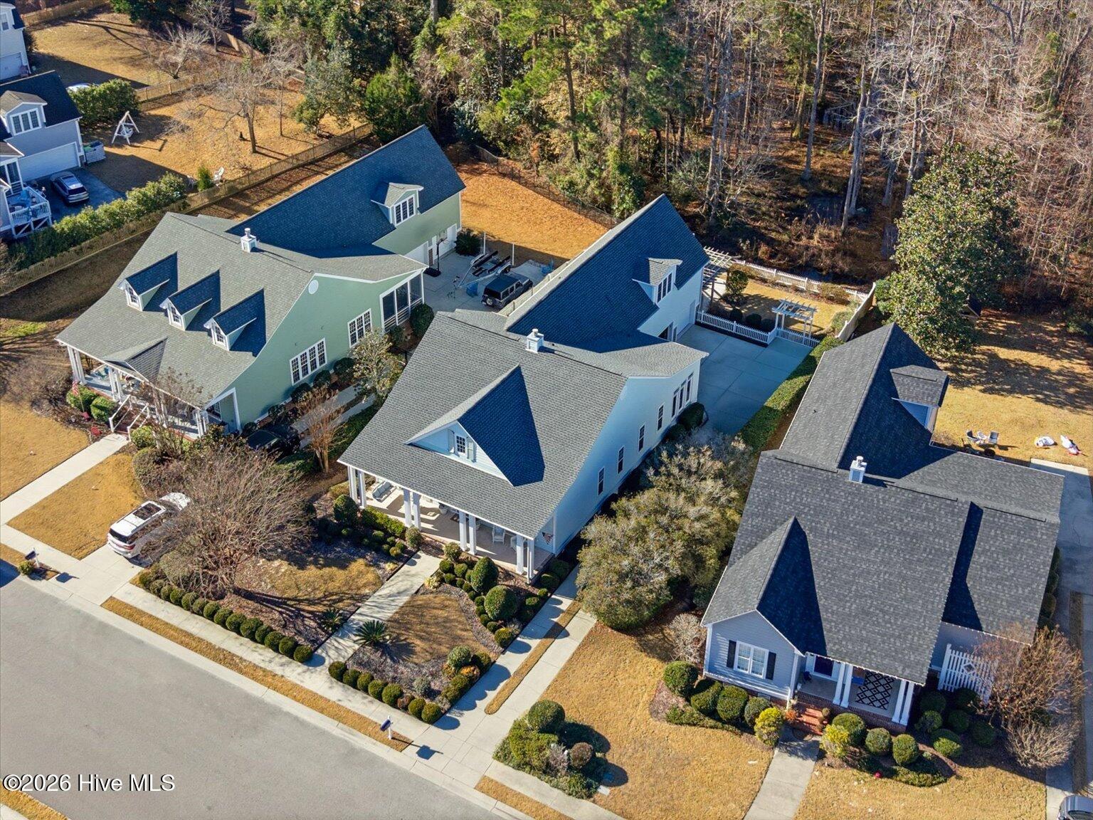 100547211 | Photo 27