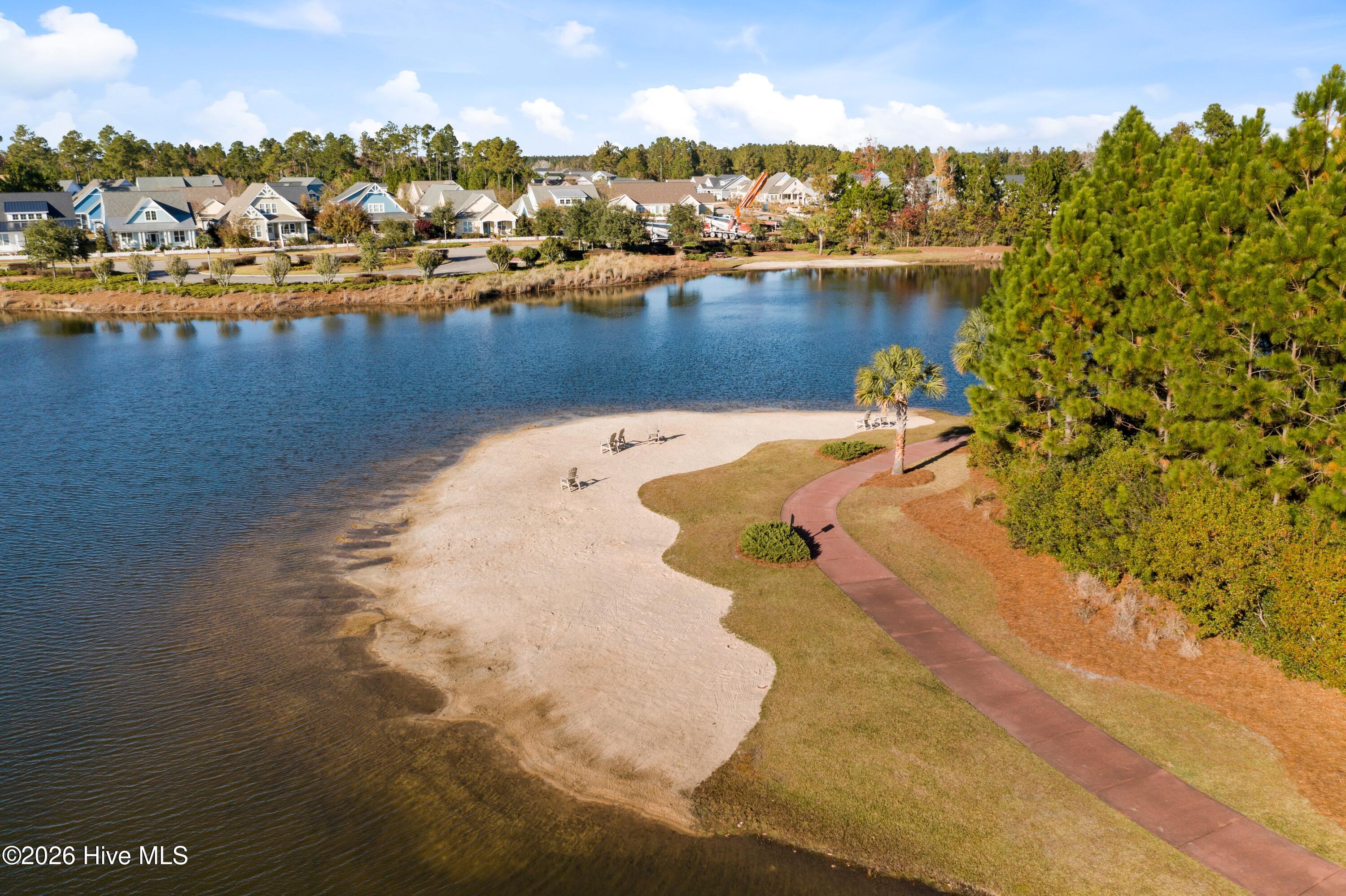 100557705 | Photo 67