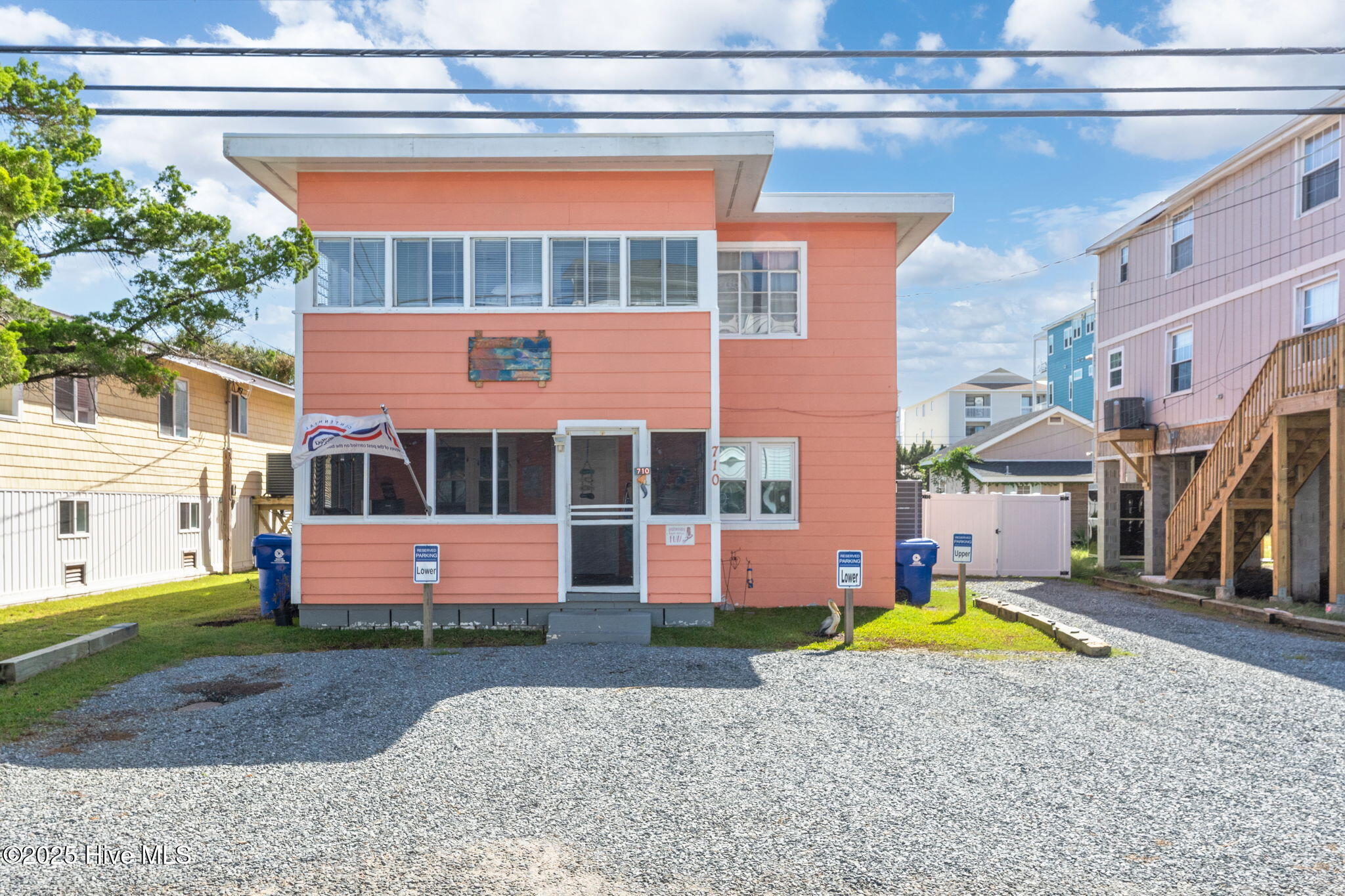 100534181 | Photo 53