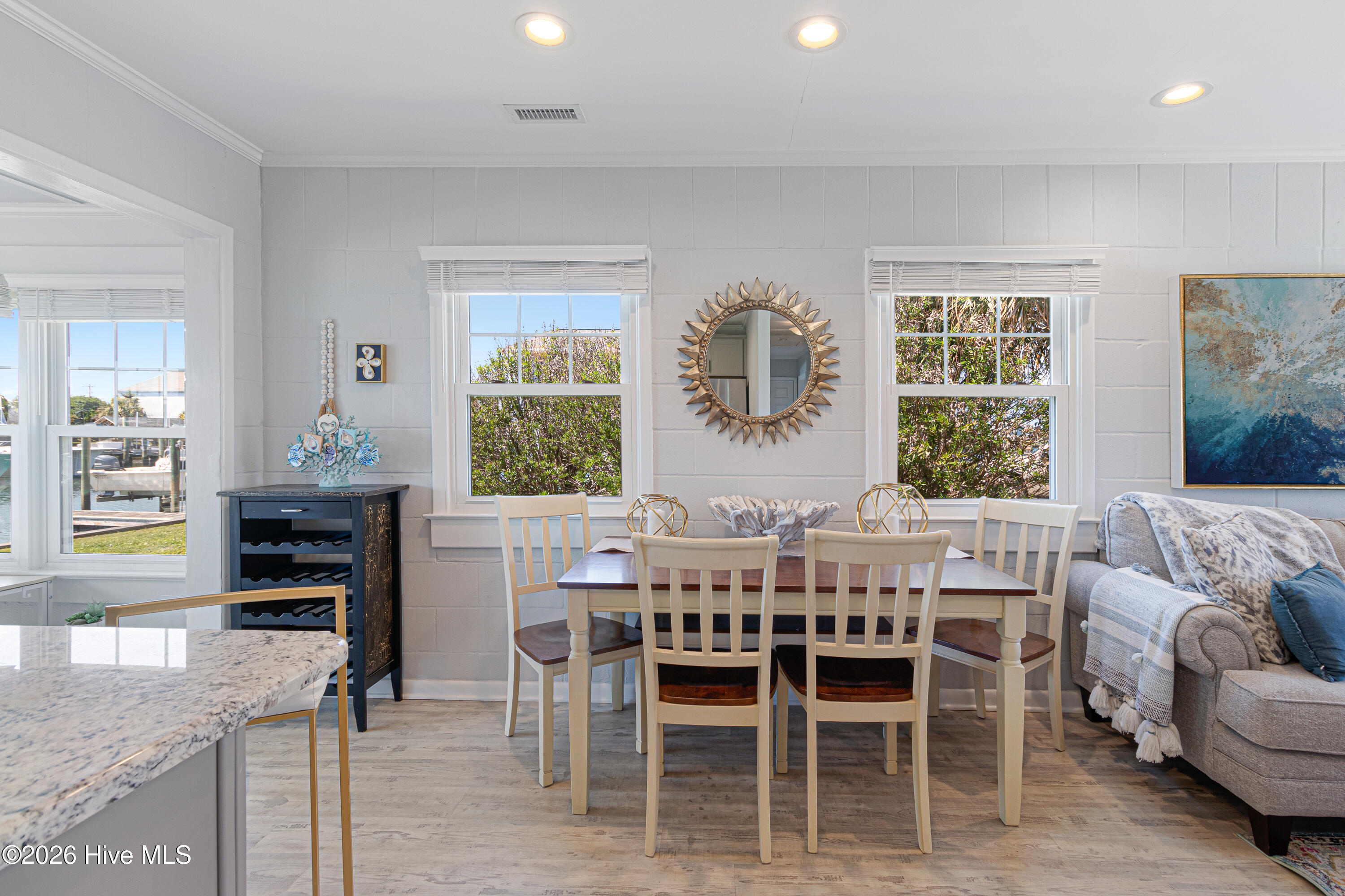 213 W Bogue Sound Drive,Atlantic Beach