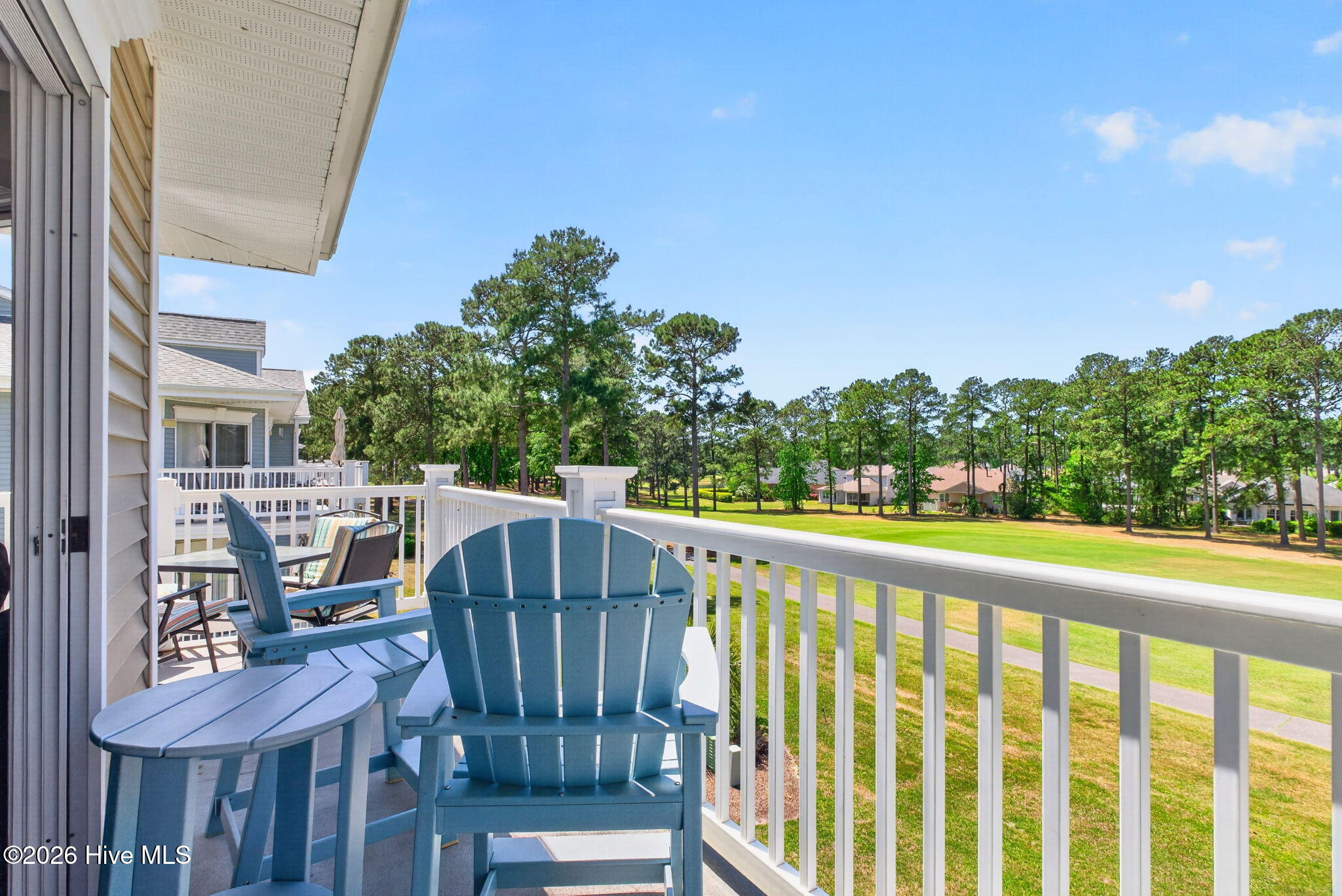 100569231 | Photo 28