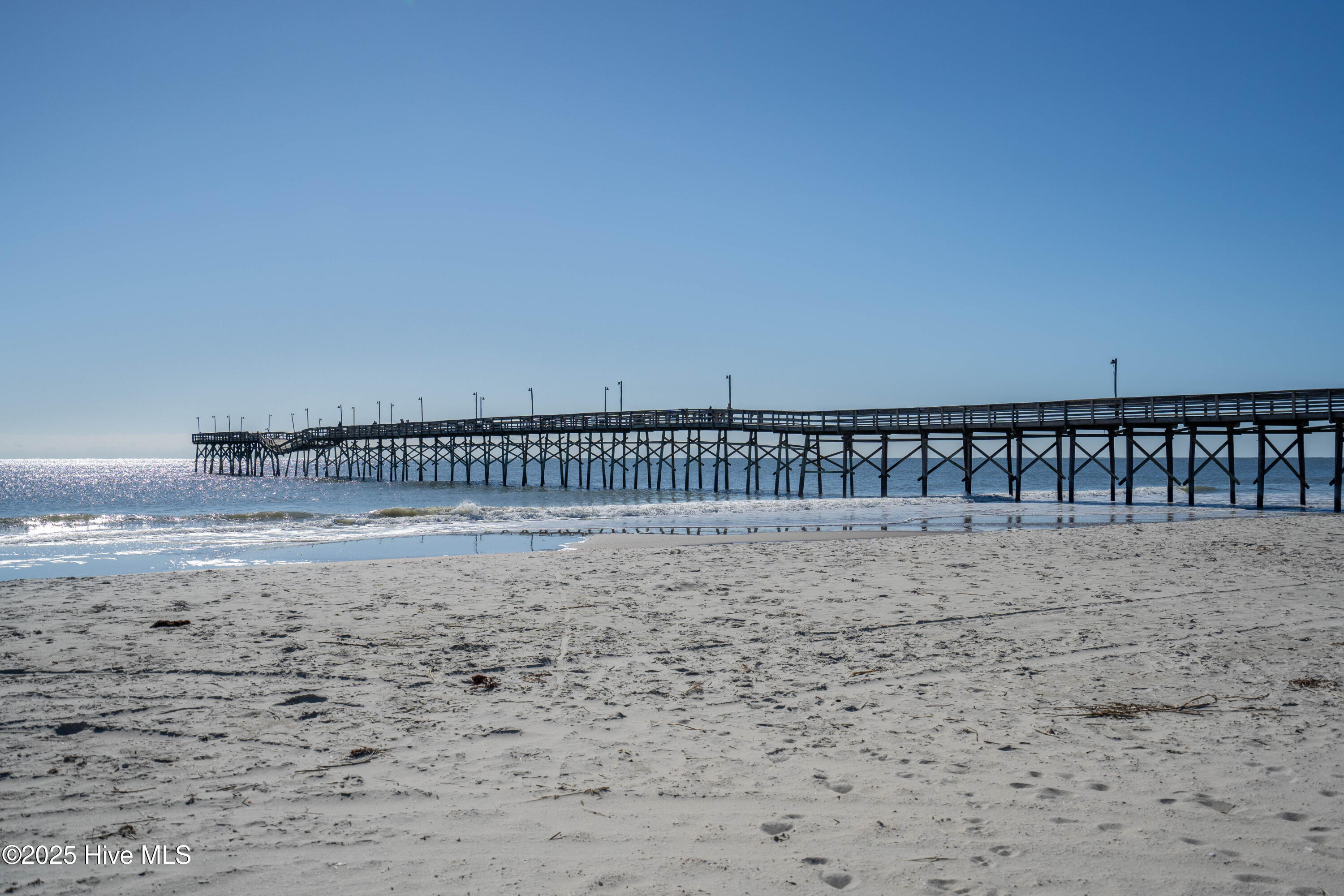 100541347 | Photo 45