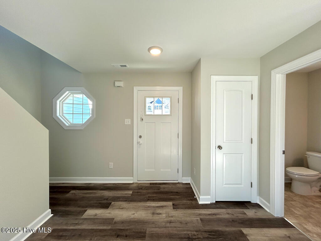 100522235 | Photo 18