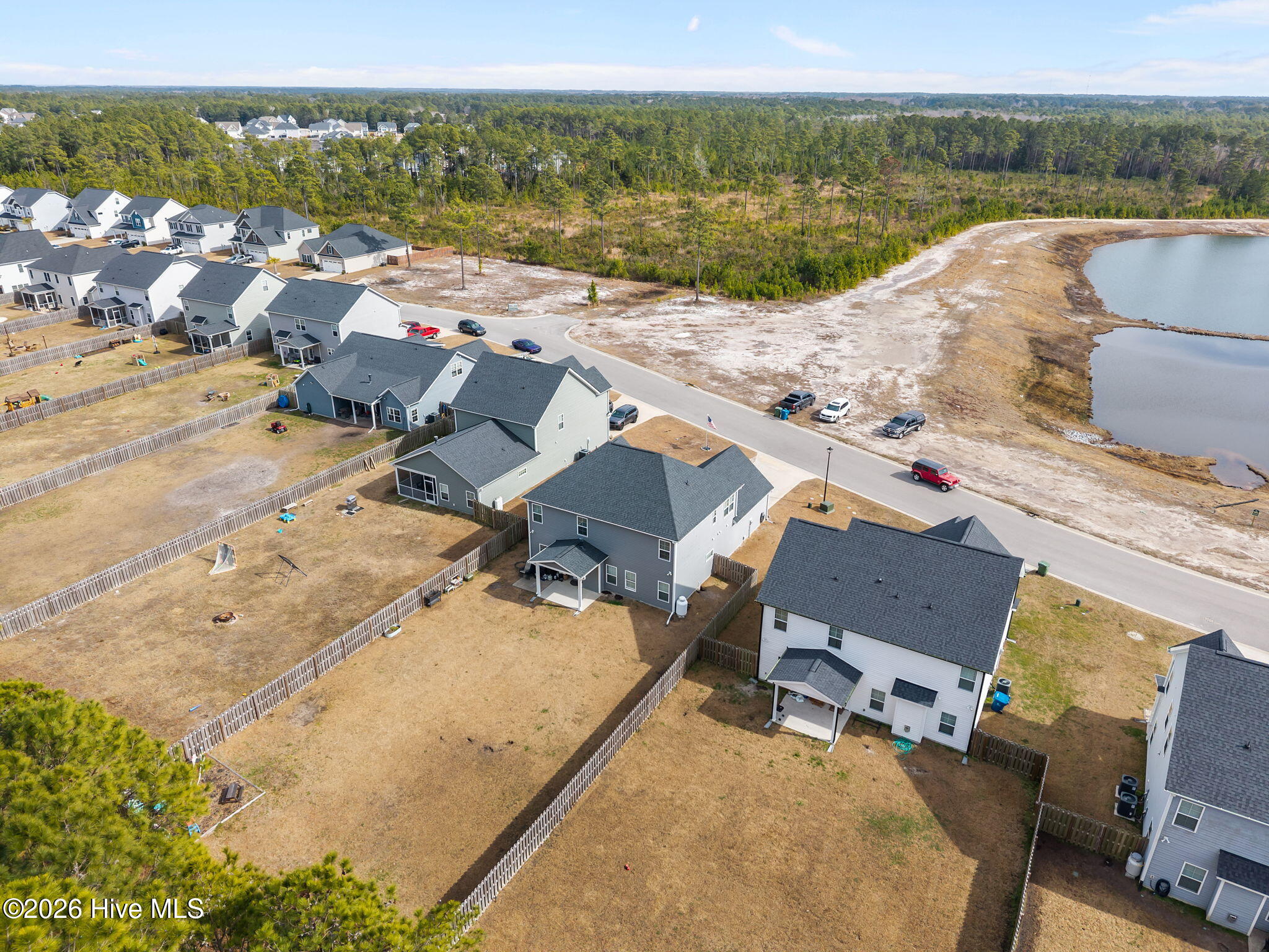 100552335 | Photo 38