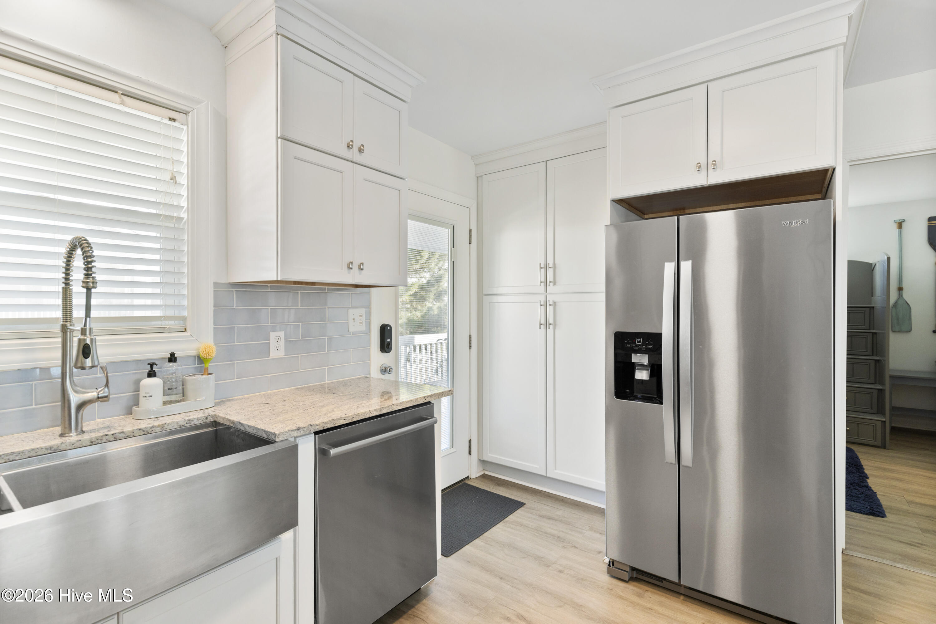 100552709 | Photo 14