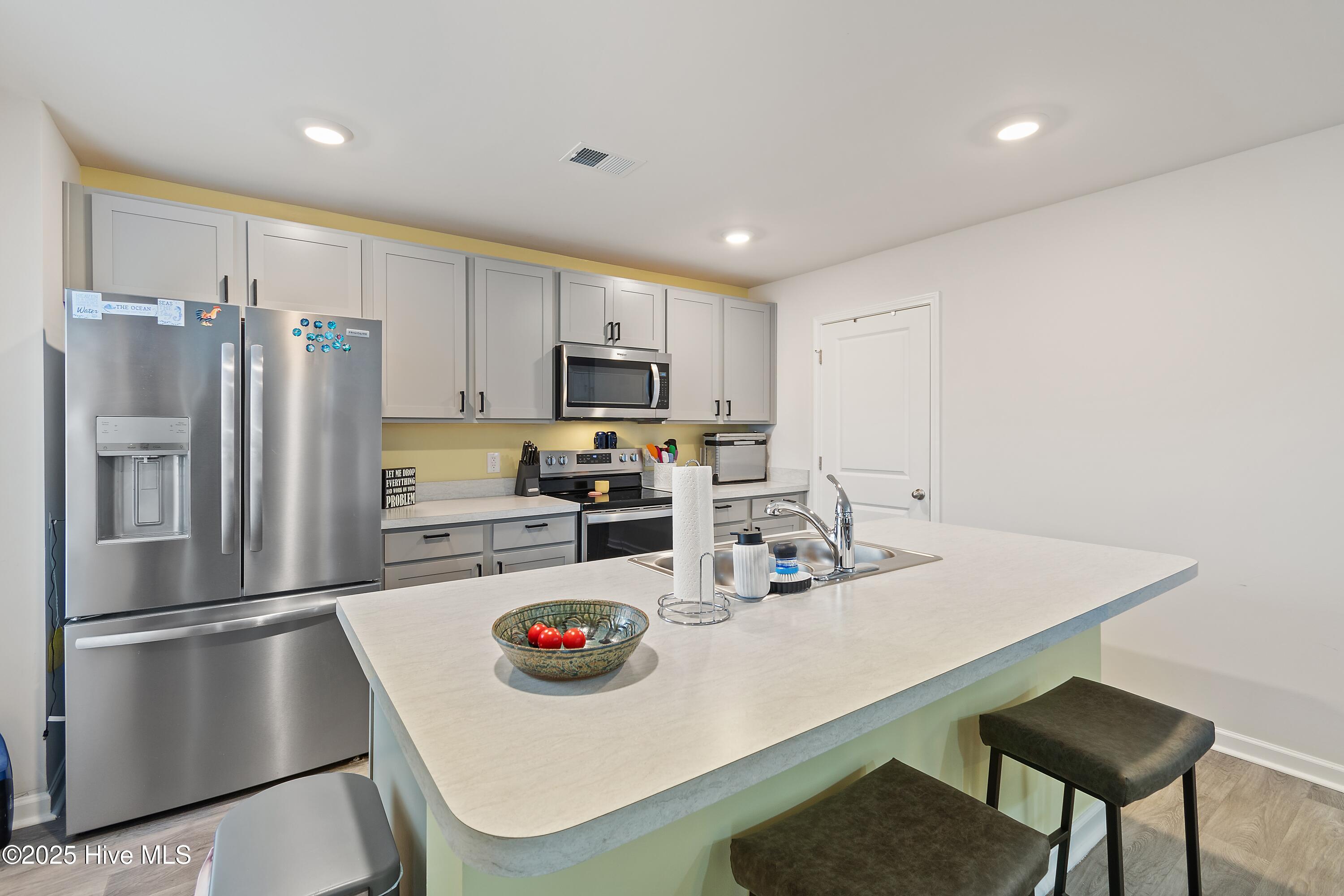 566 Pinecrest Street NW, Shallotte, NC 28470 – photo 20: Kitchen